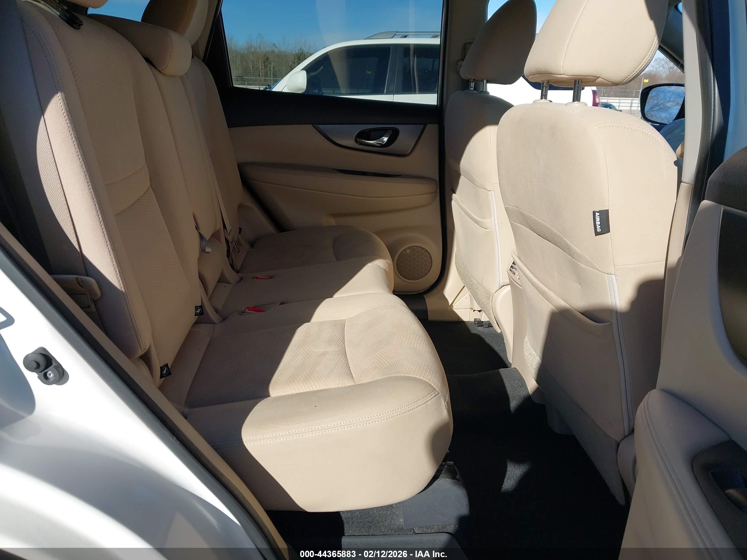 NISSAN ROGUE image 8
