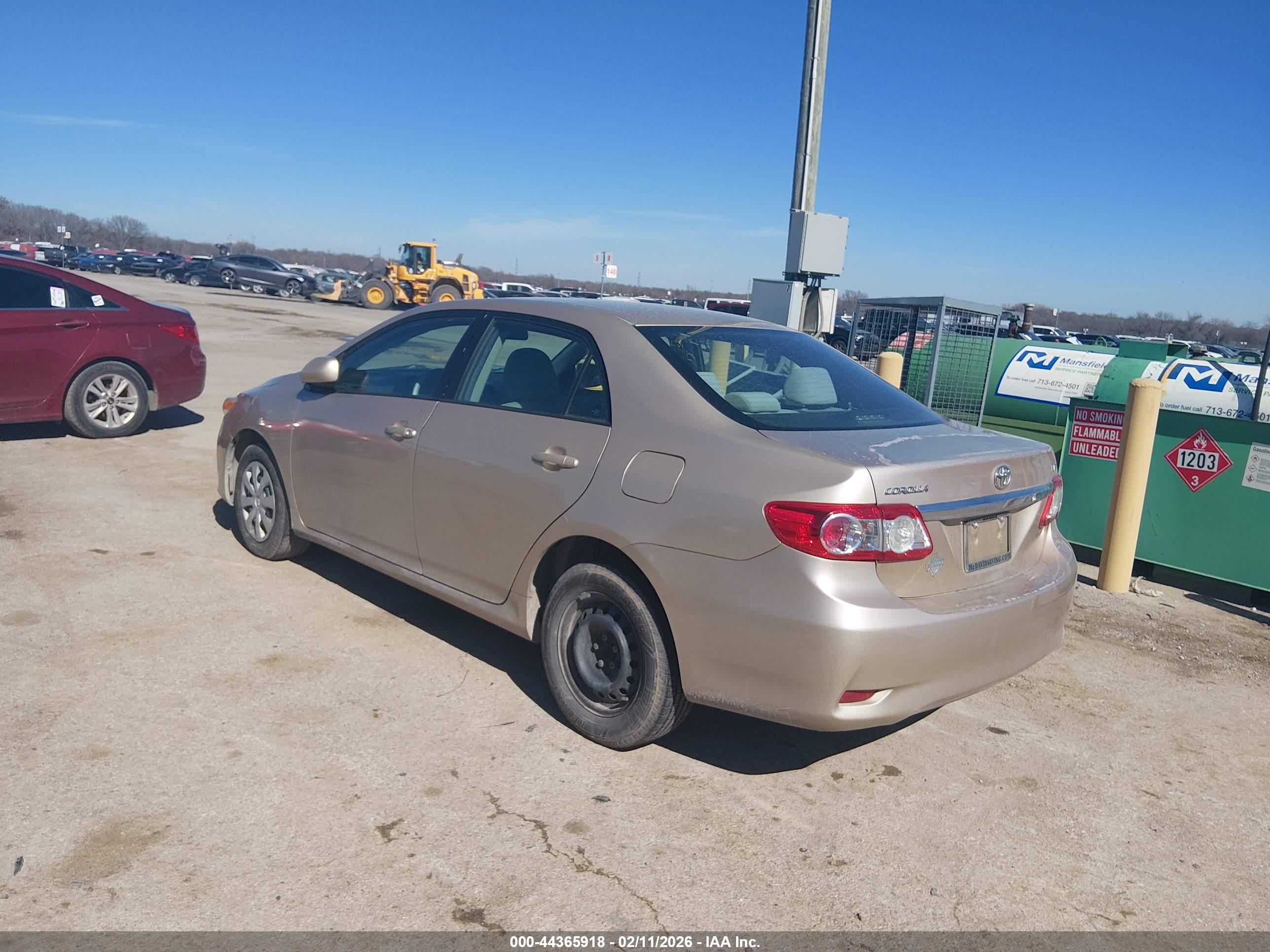 TOYOTA COROLLA image 3