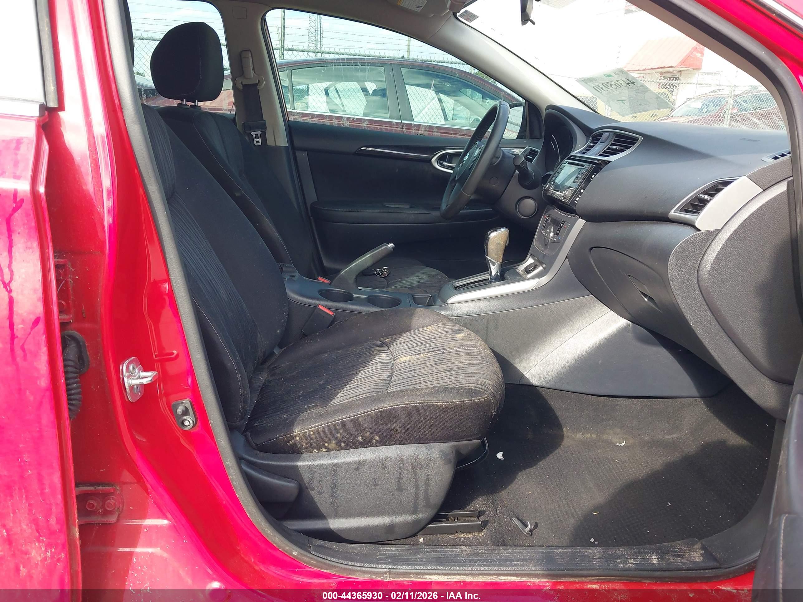 NISSAN SENTRA image 5