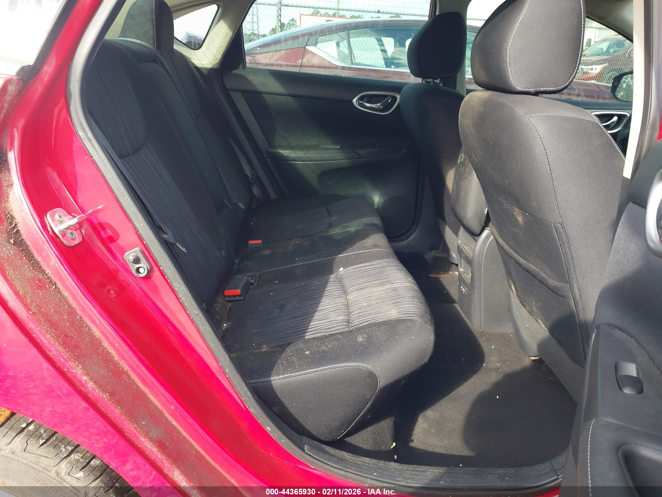 NISSAN SENTRA image 8