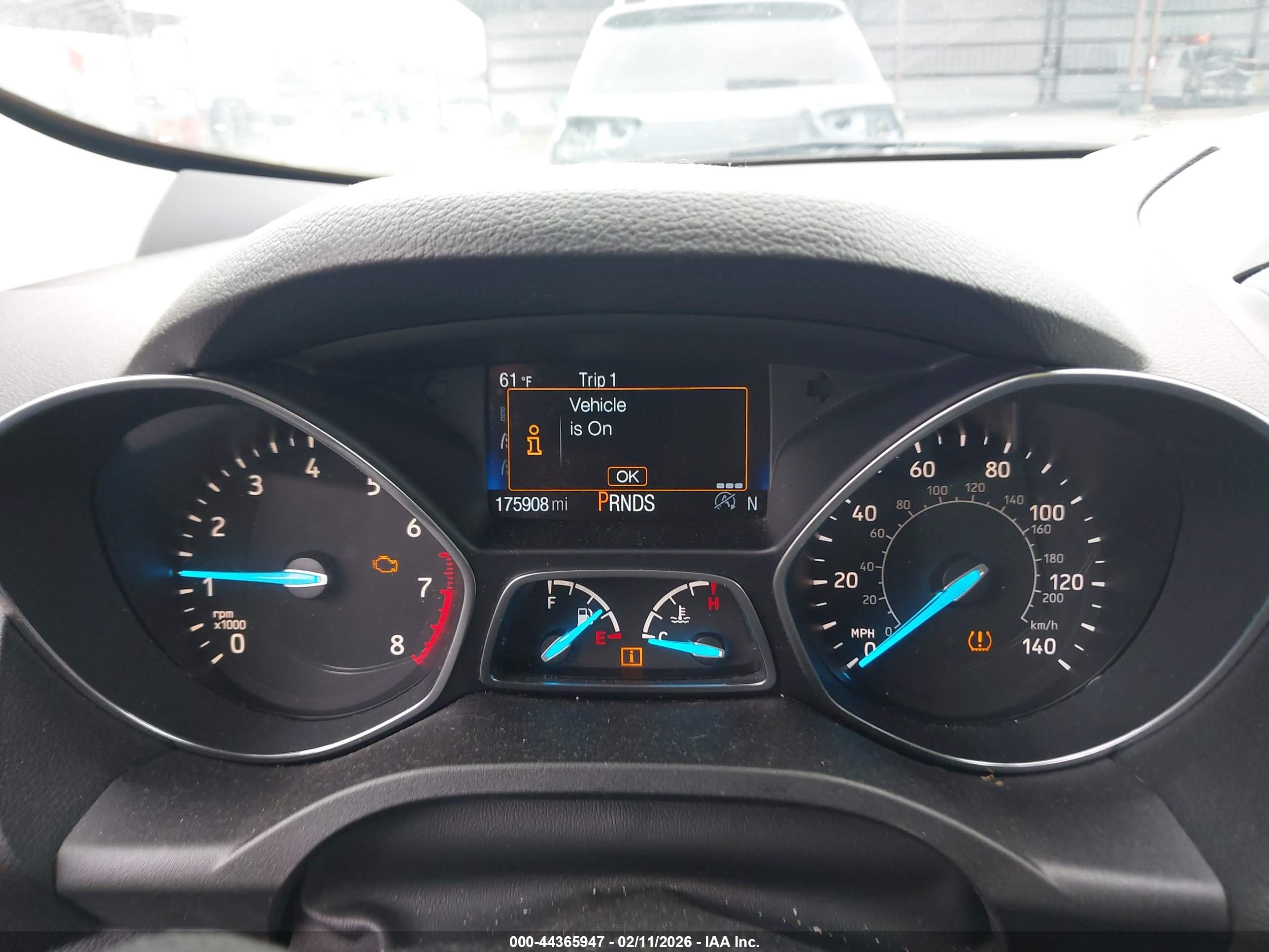 FORD ESCAPE image 7