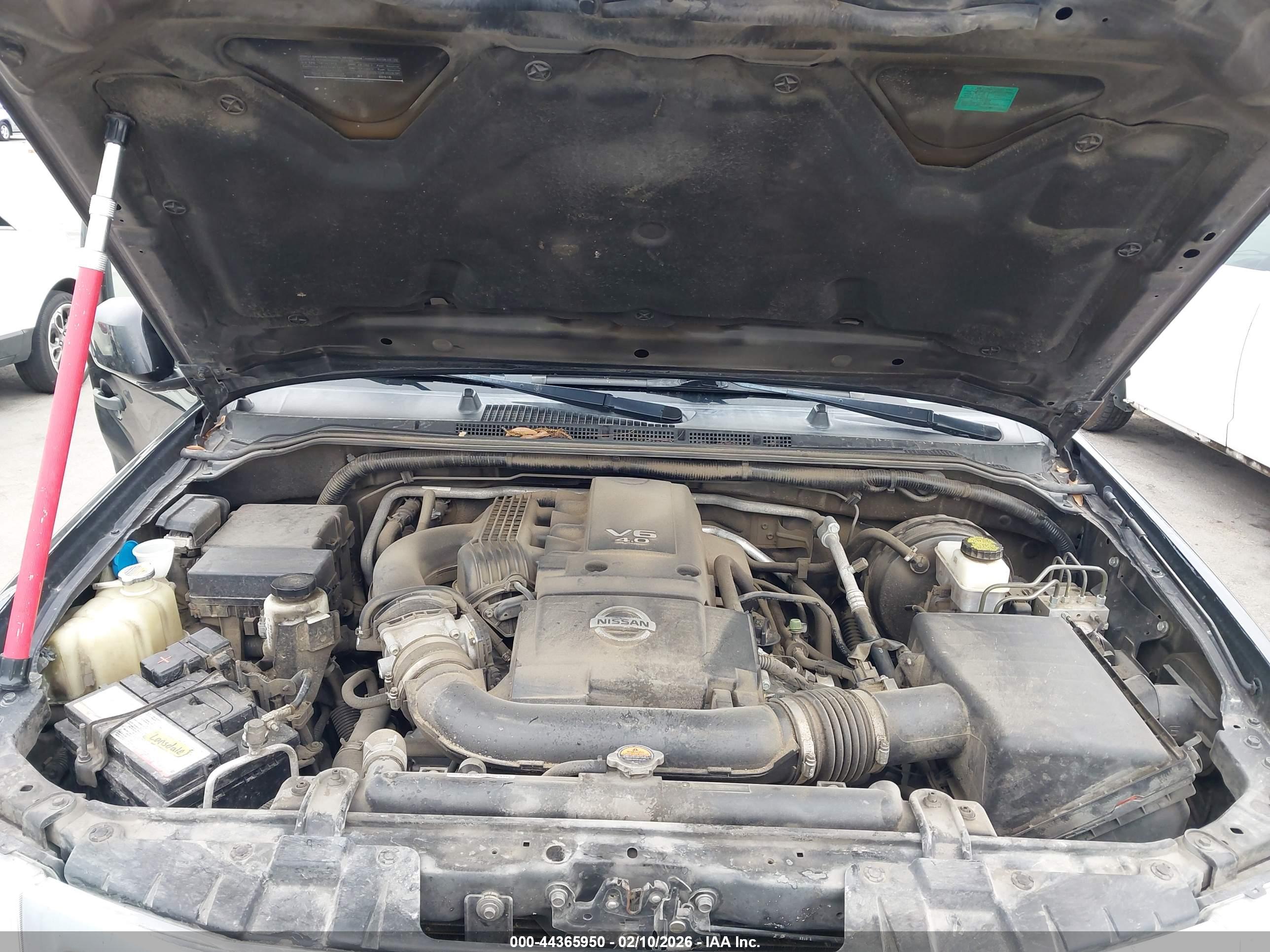 NISSAN FRONTIER image 10