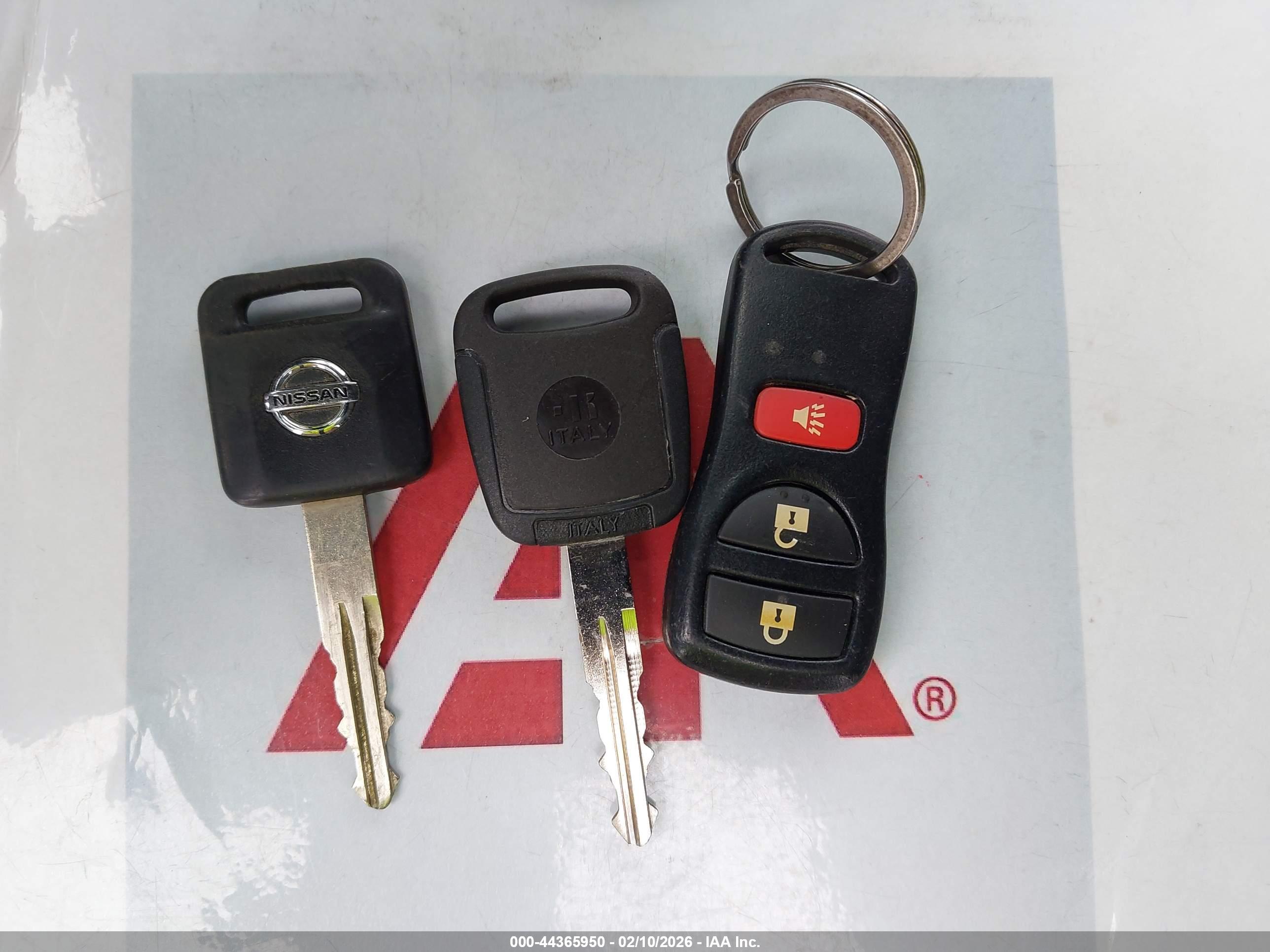 NISSAN FRONTIER image 11