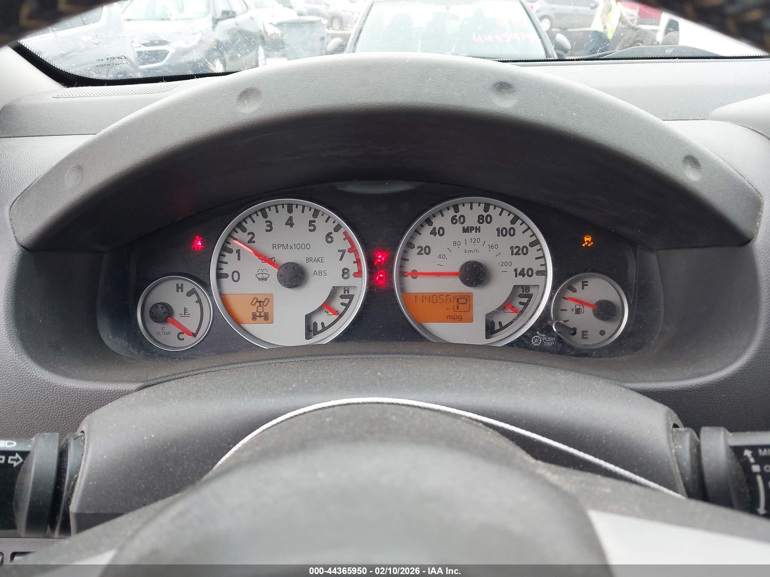 NISSAN FRONTIER image 7