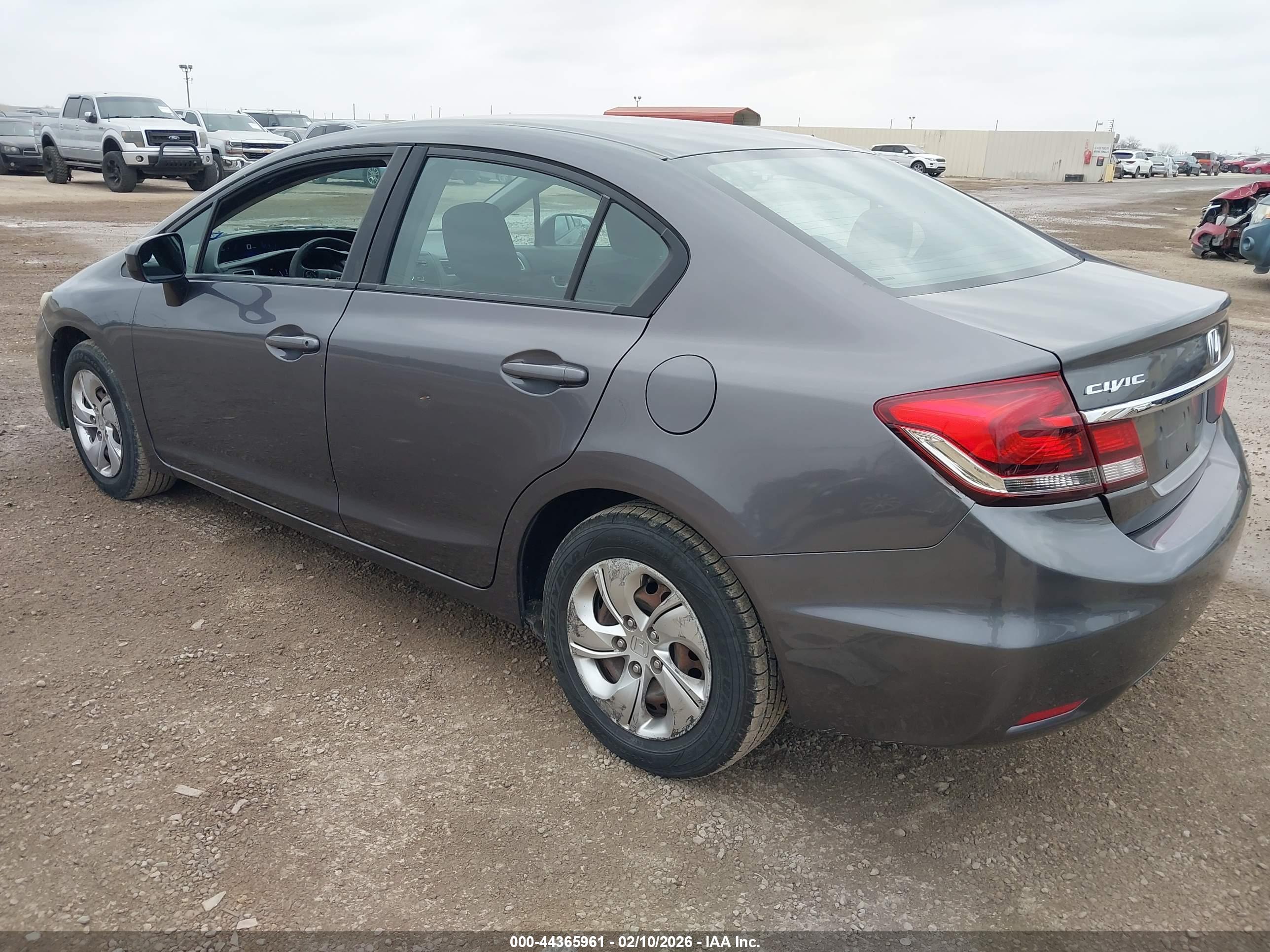 HONDA CIVIC image 3