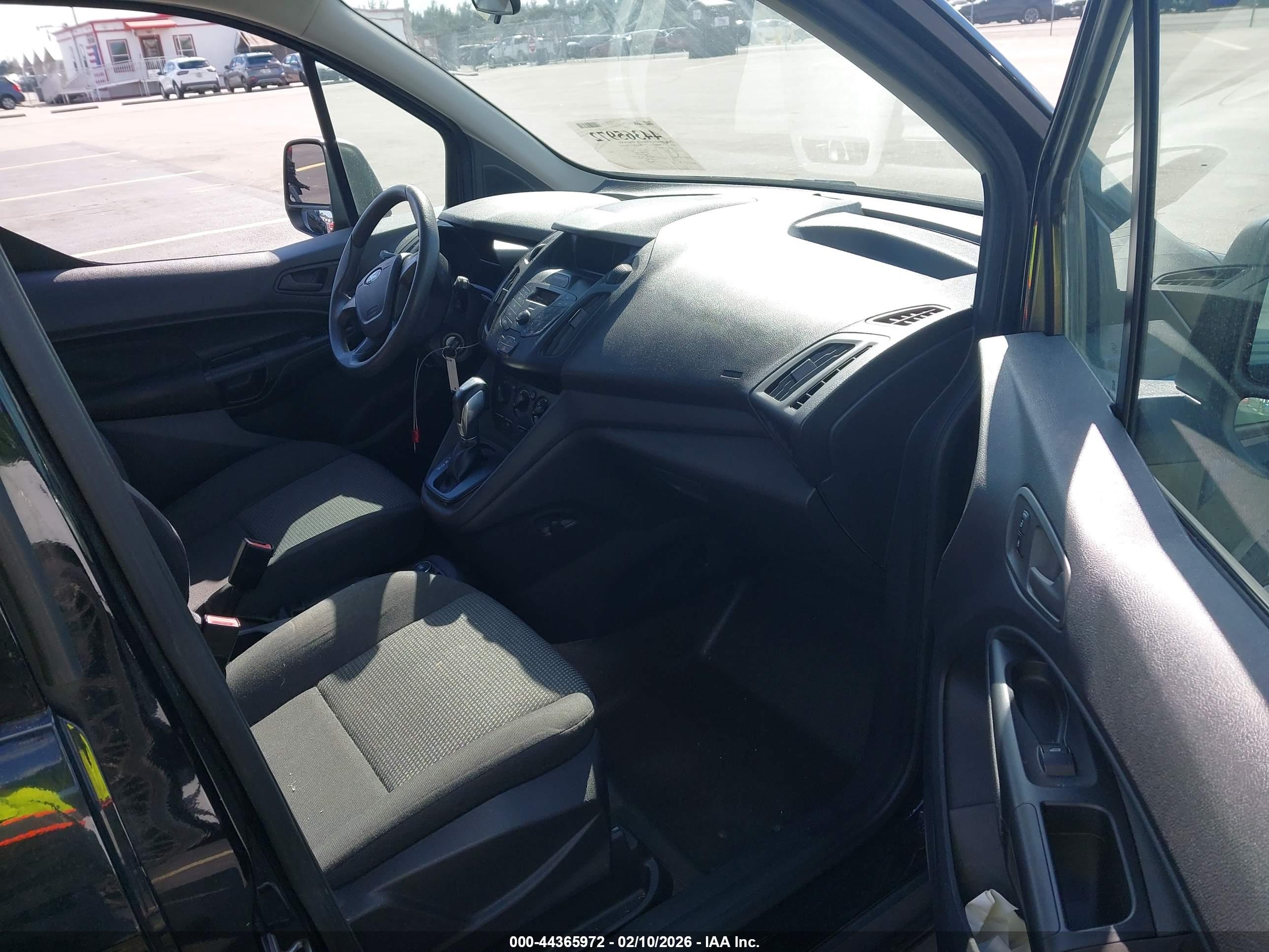 FORD TRANSIT image 5