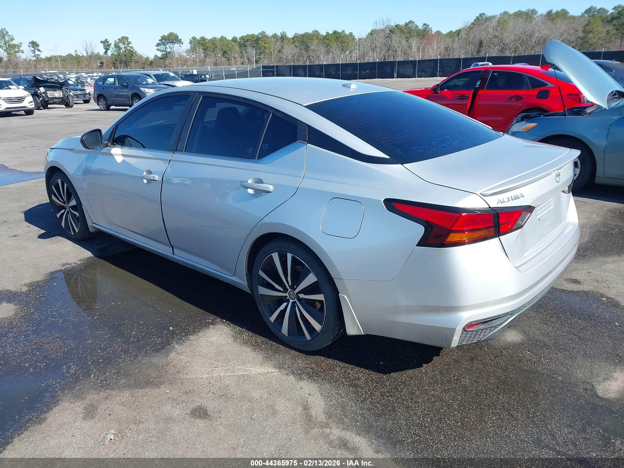 NISSAN ALTIMA image 3