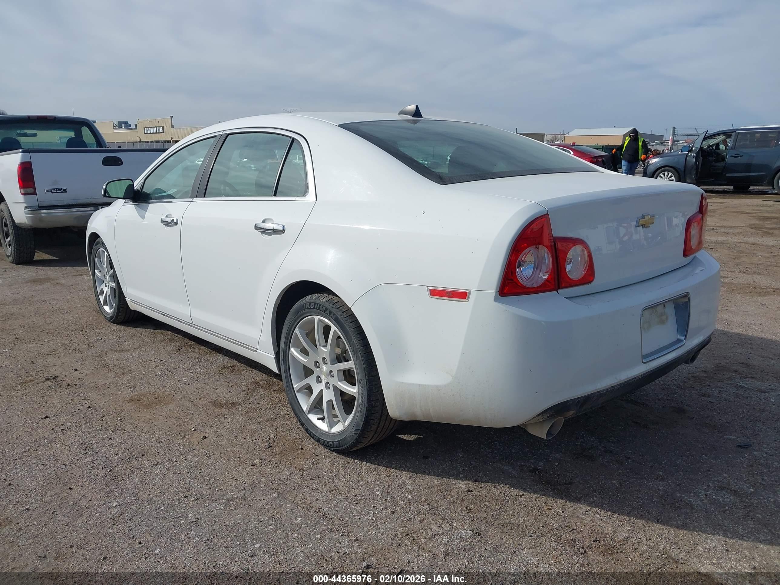 CHEVROLET MALIBU image 3