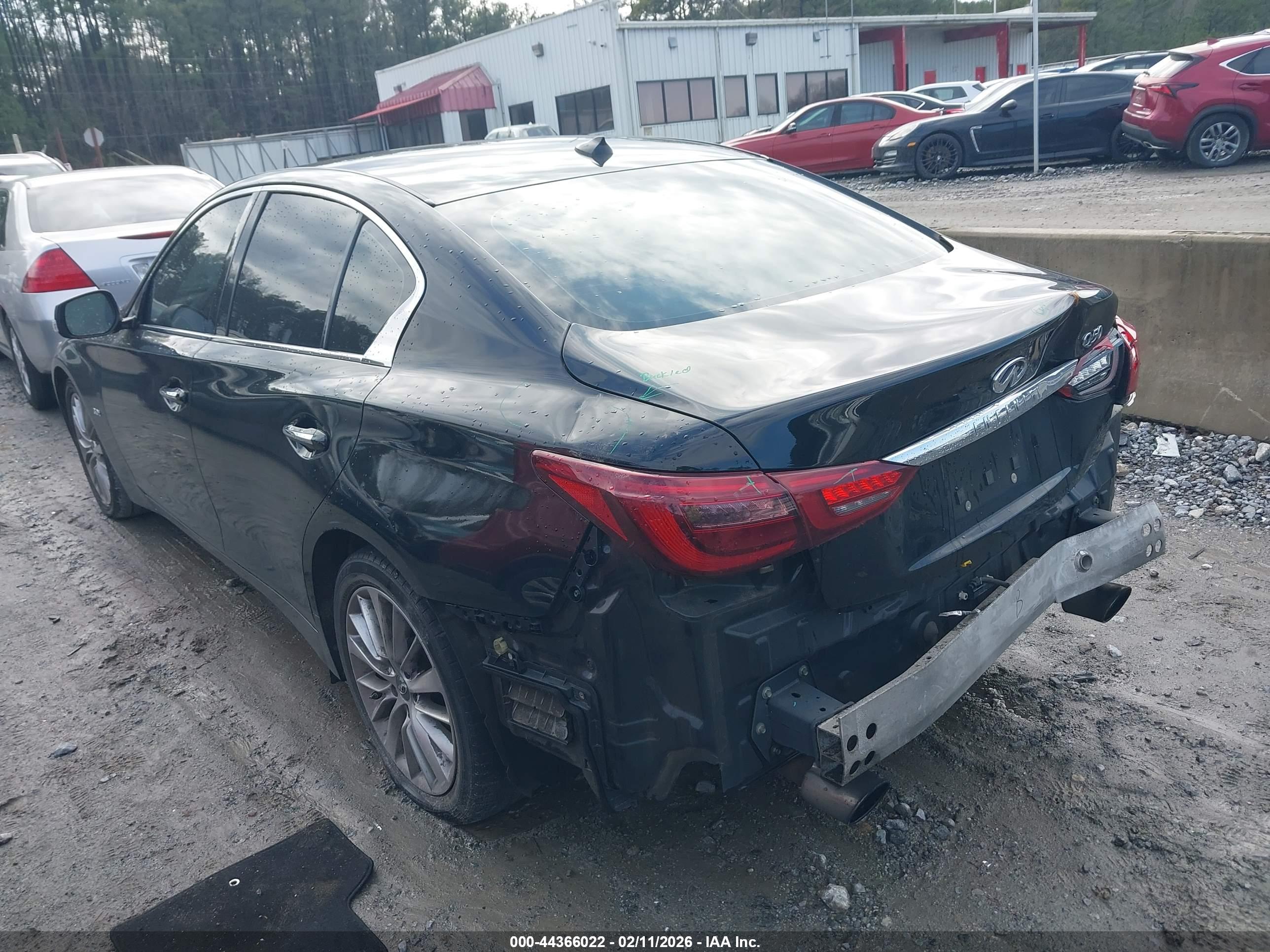 INFINITI Q50 image 3