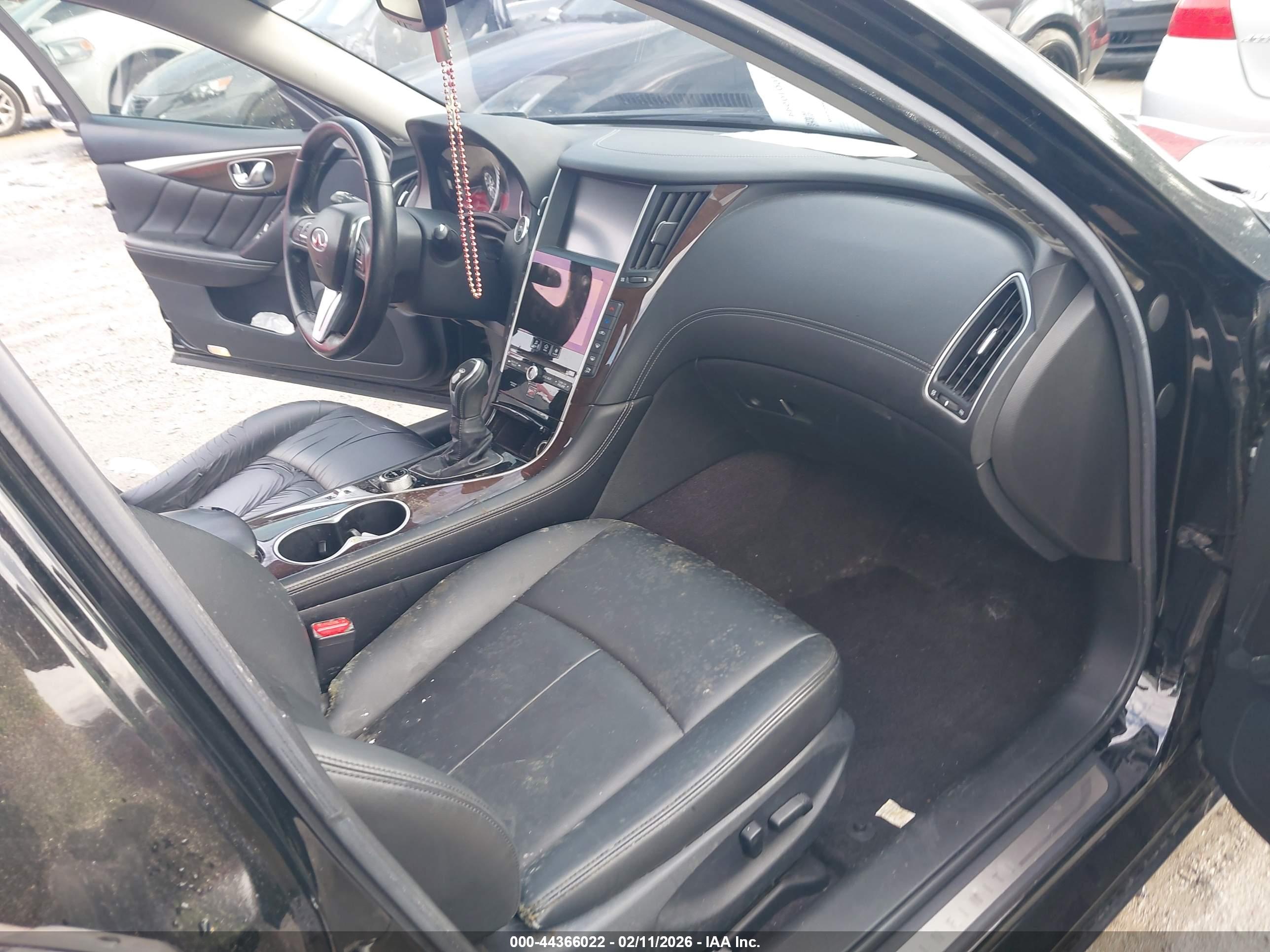 INFINITI Q50 image 5