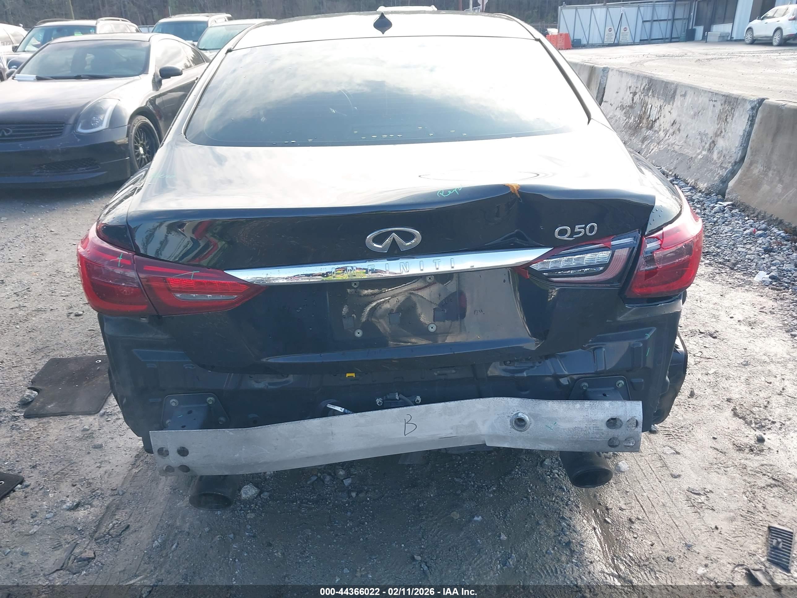 INFINITI Q50 image 6
