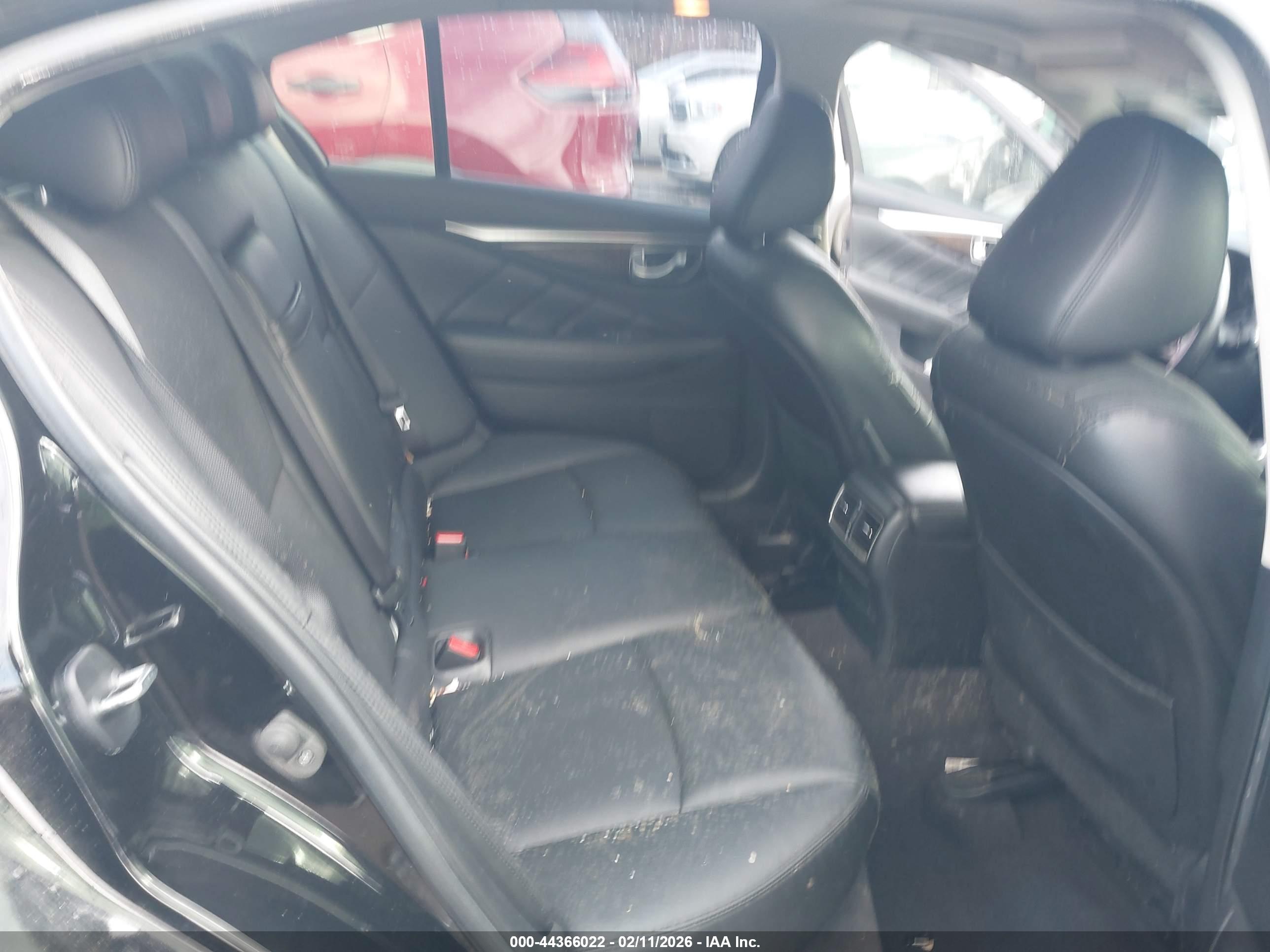 INFINITI Q50 image 8