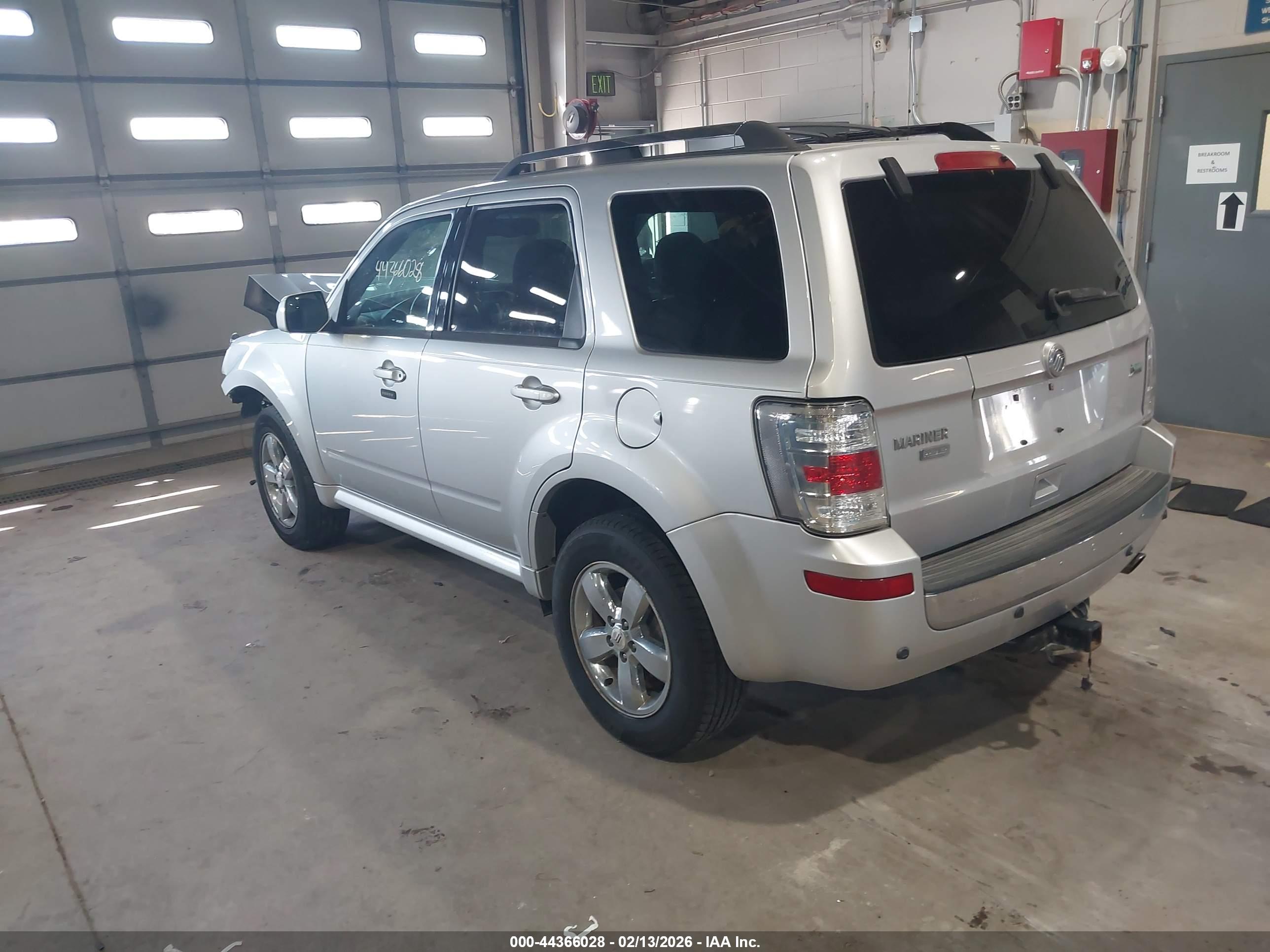 MERCURY MARINER image 3