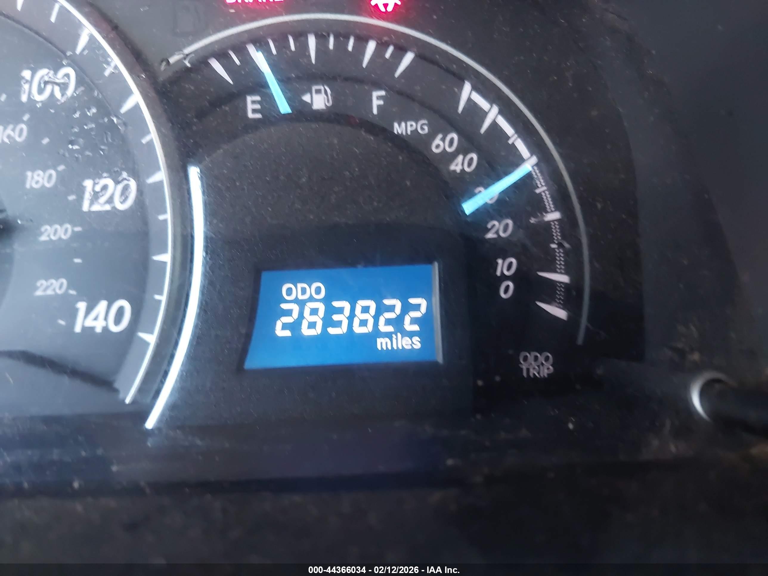 TOYOTA CAMRY image 7