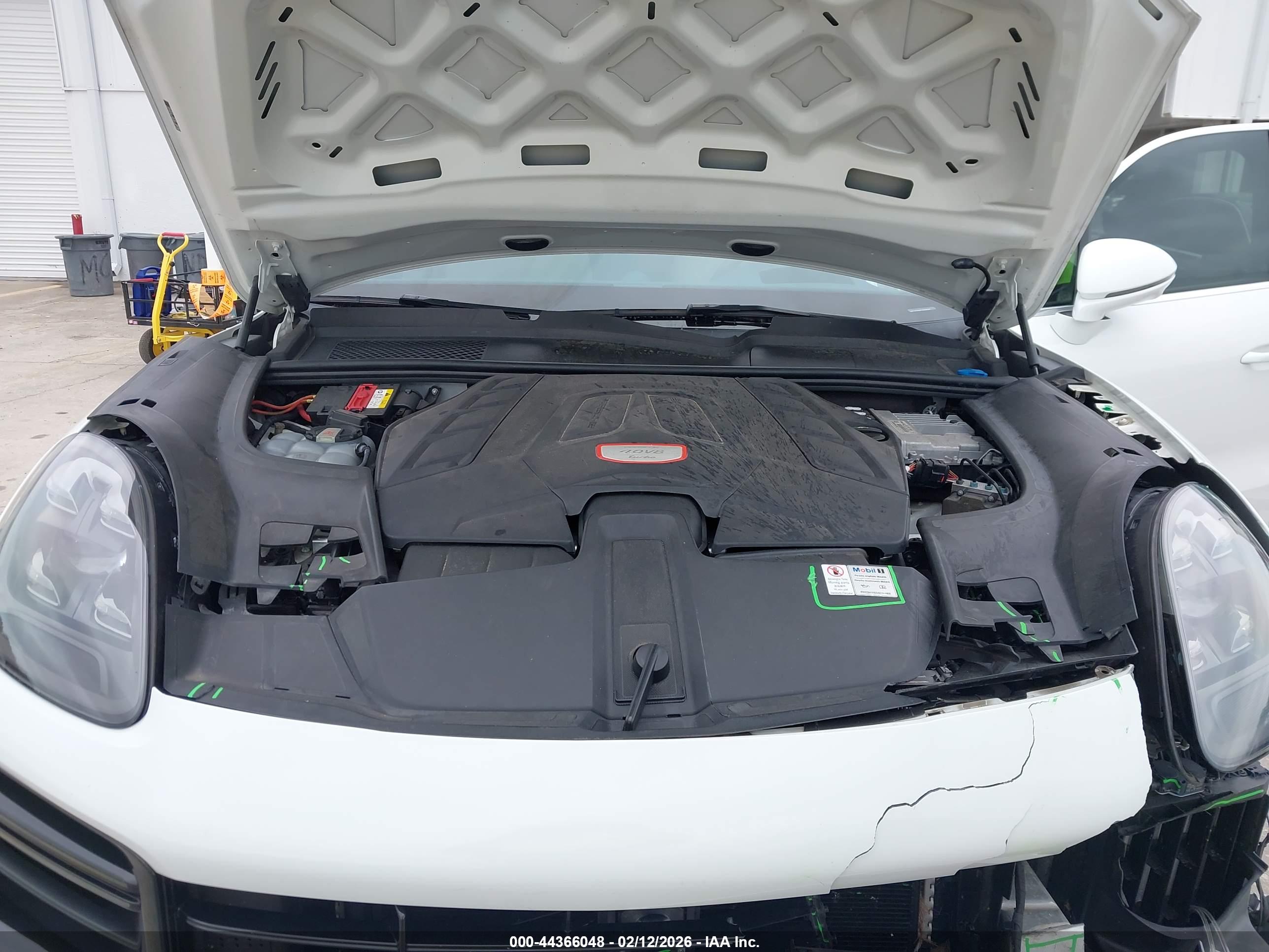PORSCHE CAYENNE image 10
