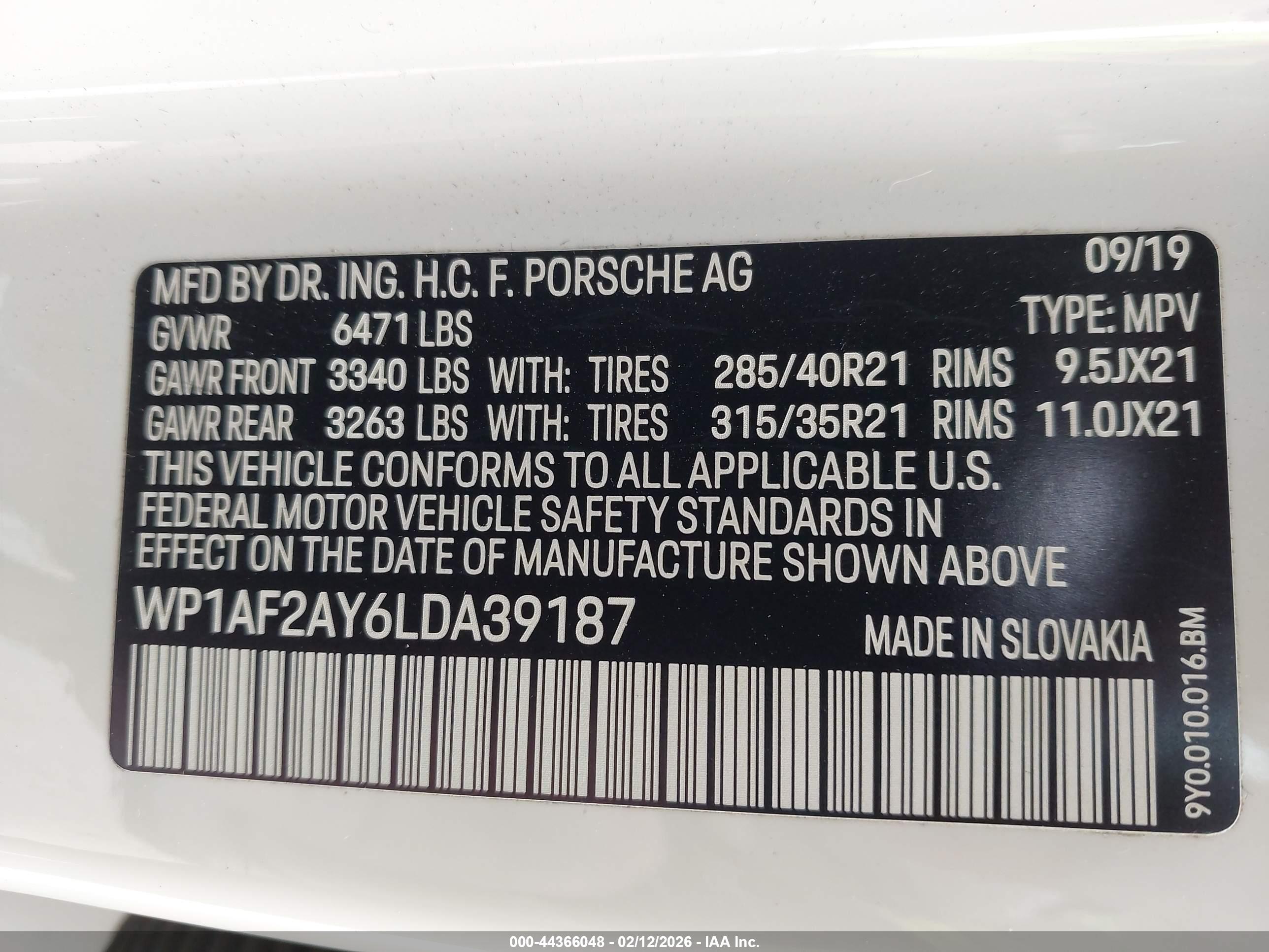 PORSCHE CAYENNE image 9
