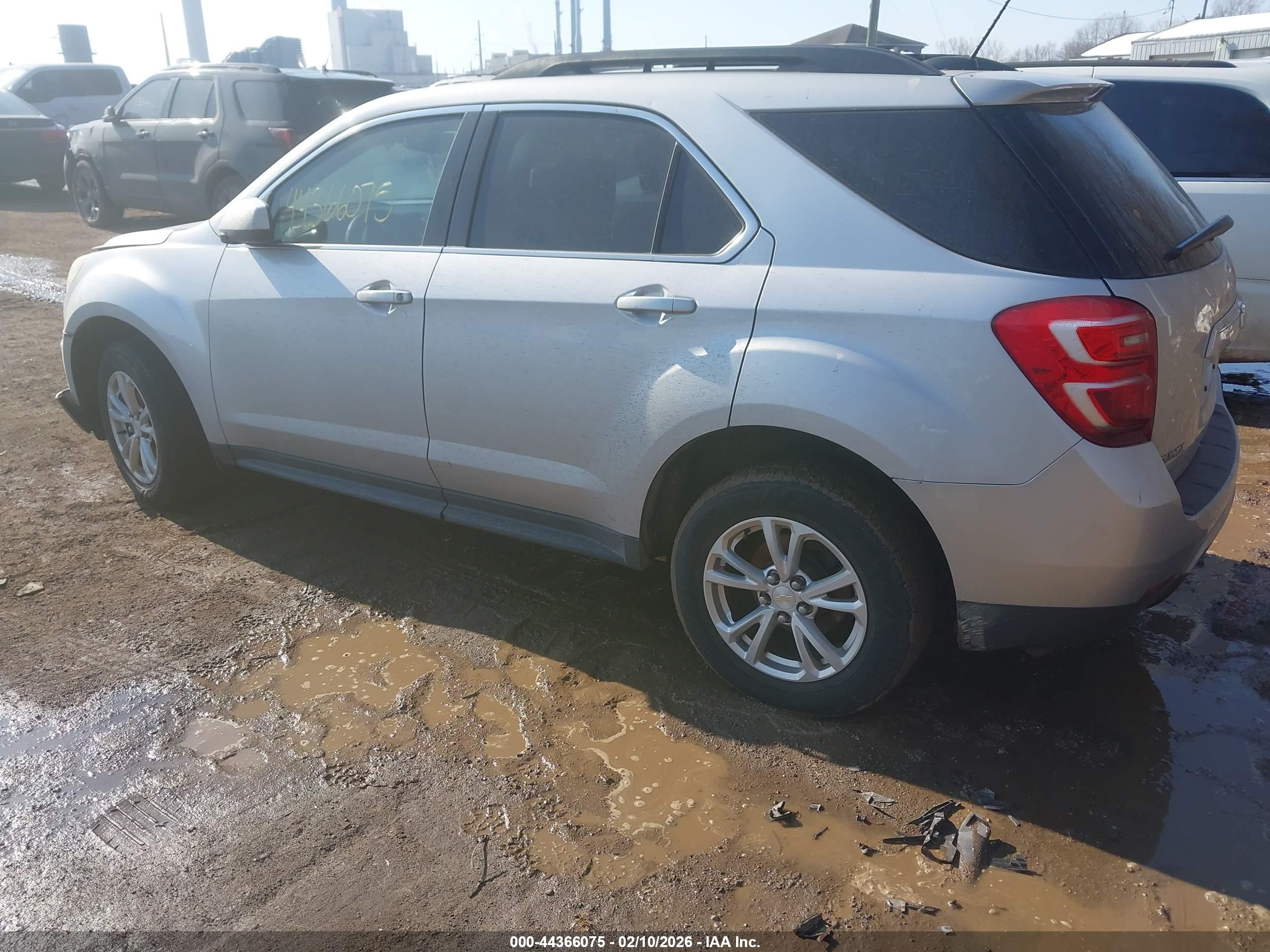 CHEVROLET EQUINOX image 3