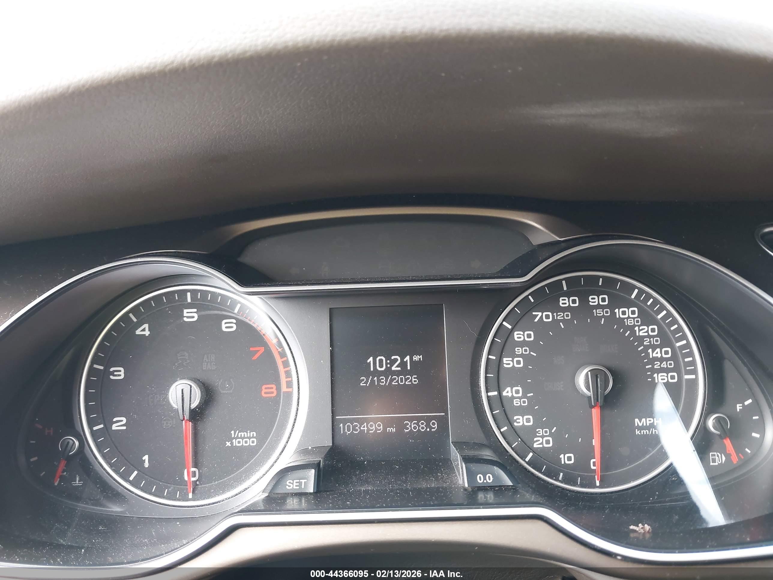 AUDI A4 image 7