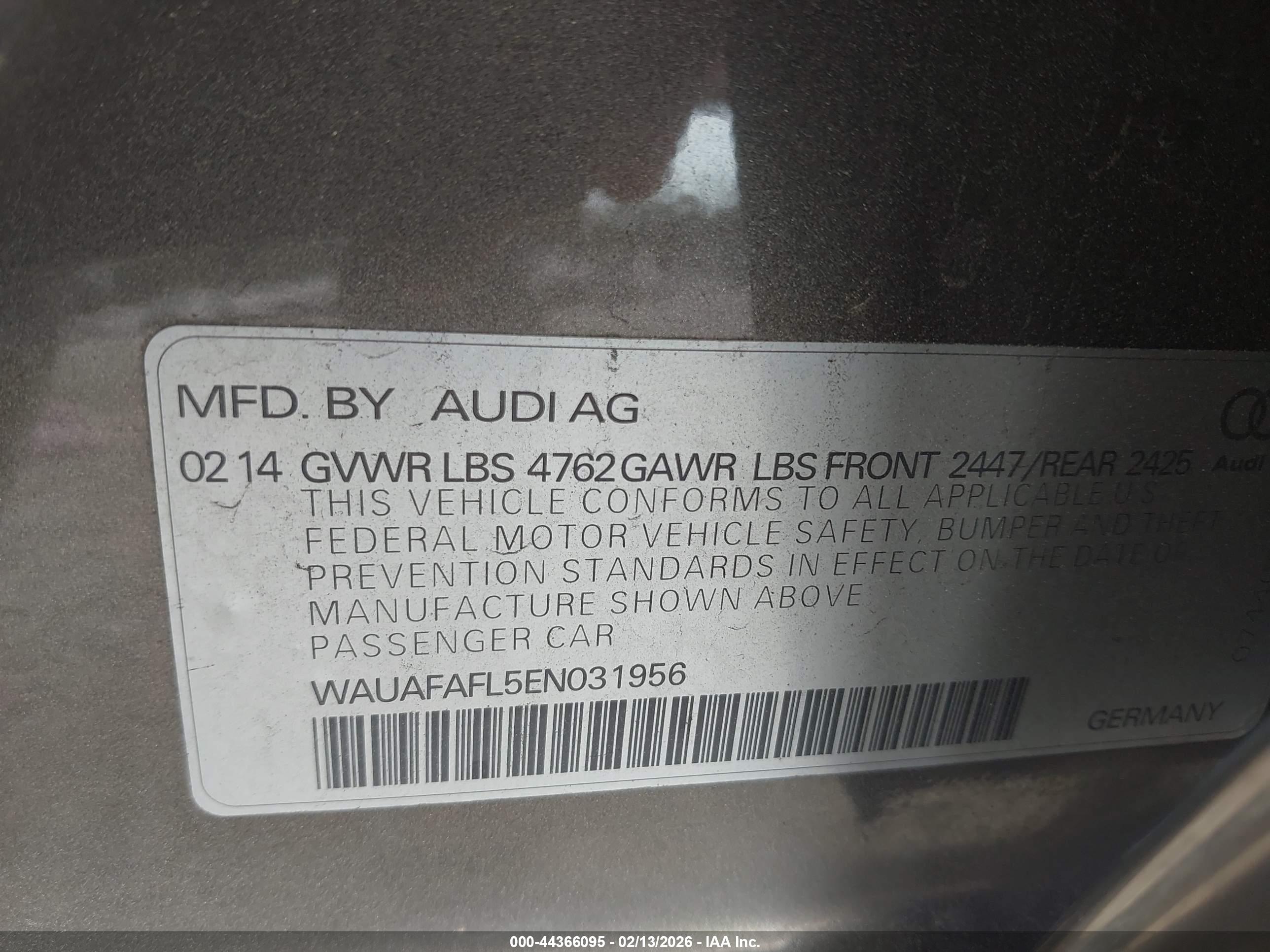 AUDI A4 image 9