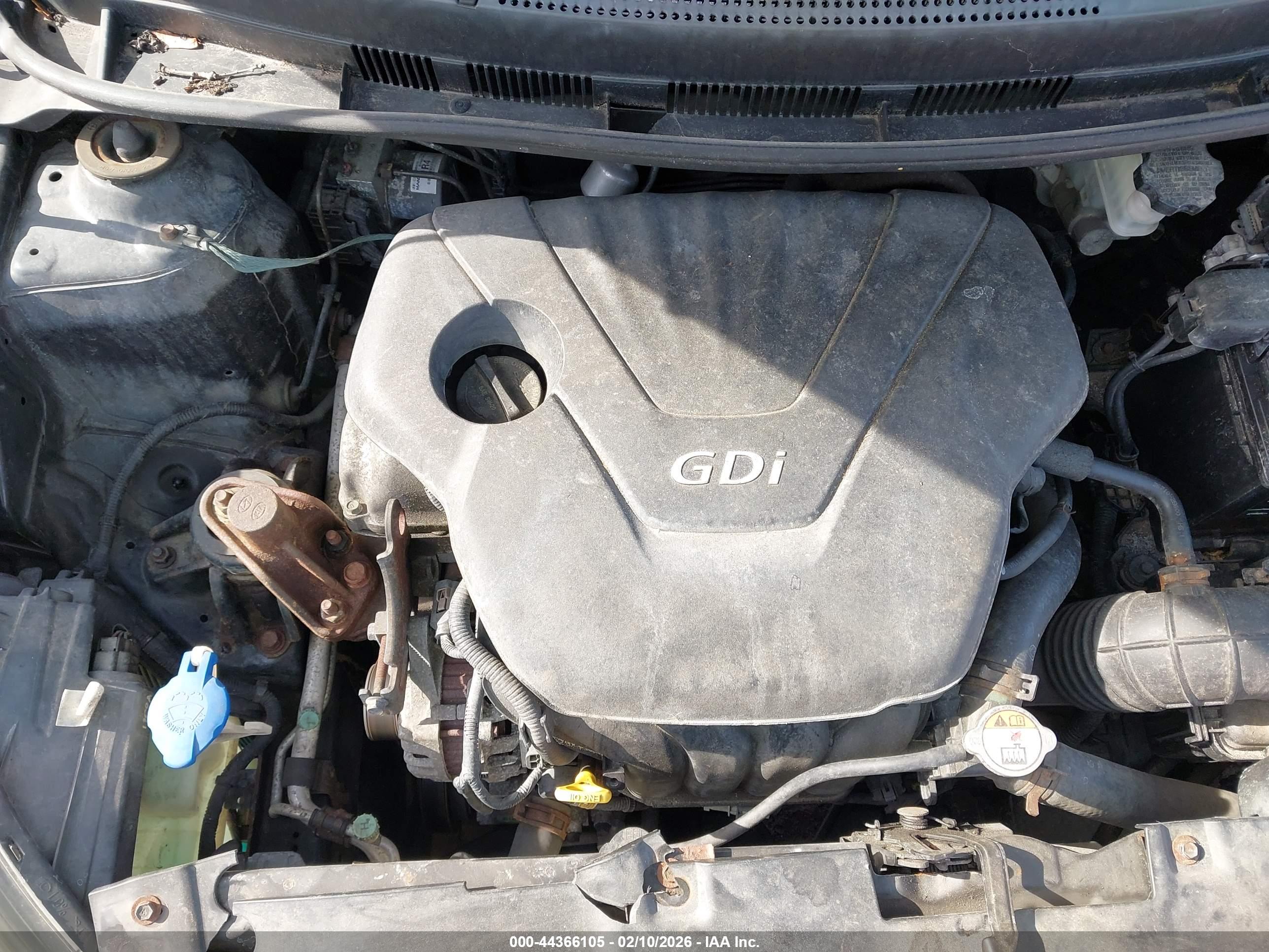 HYUNDAI ACCENT image 10