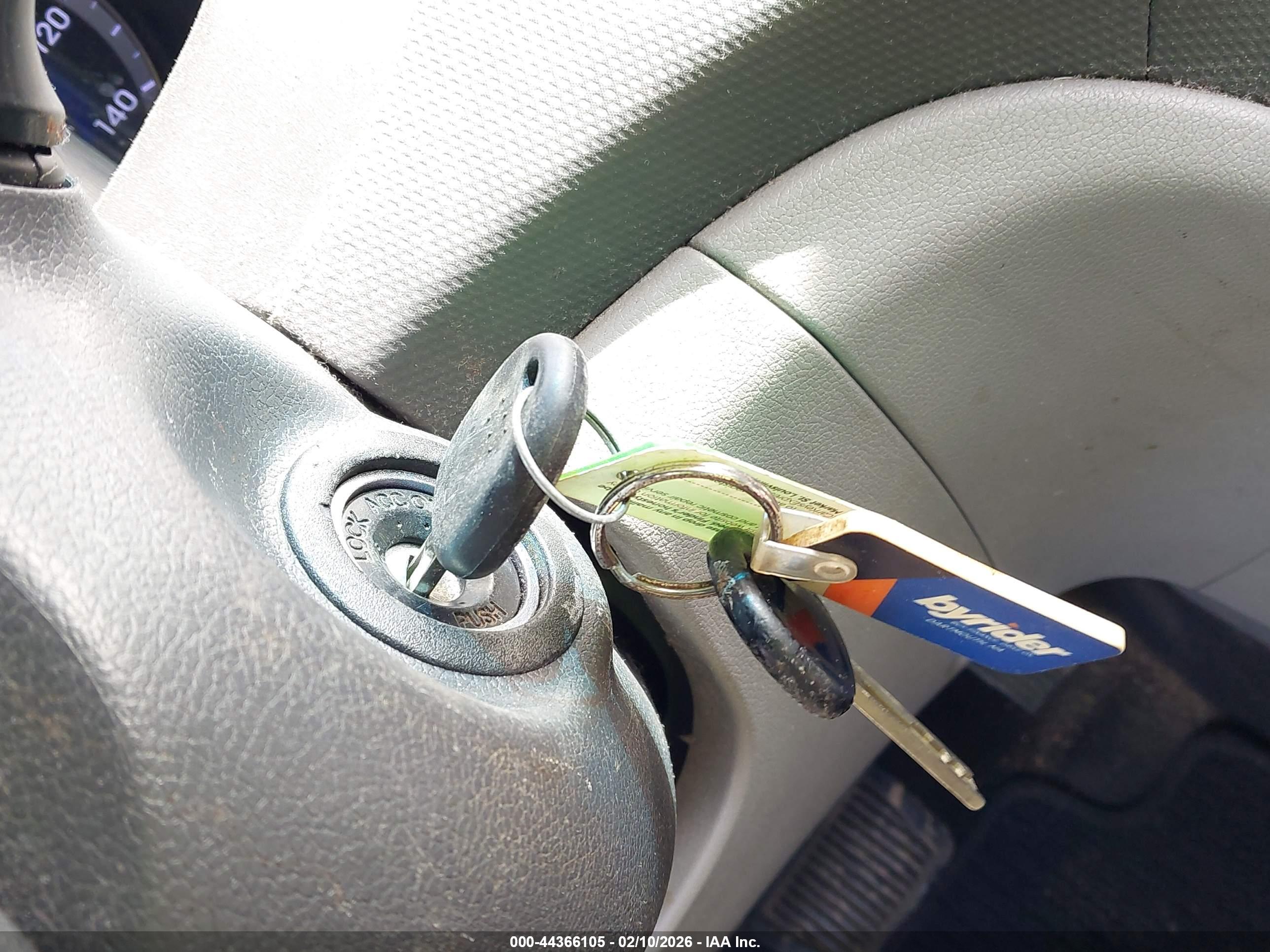 HYUNDAI ACCENT image 11