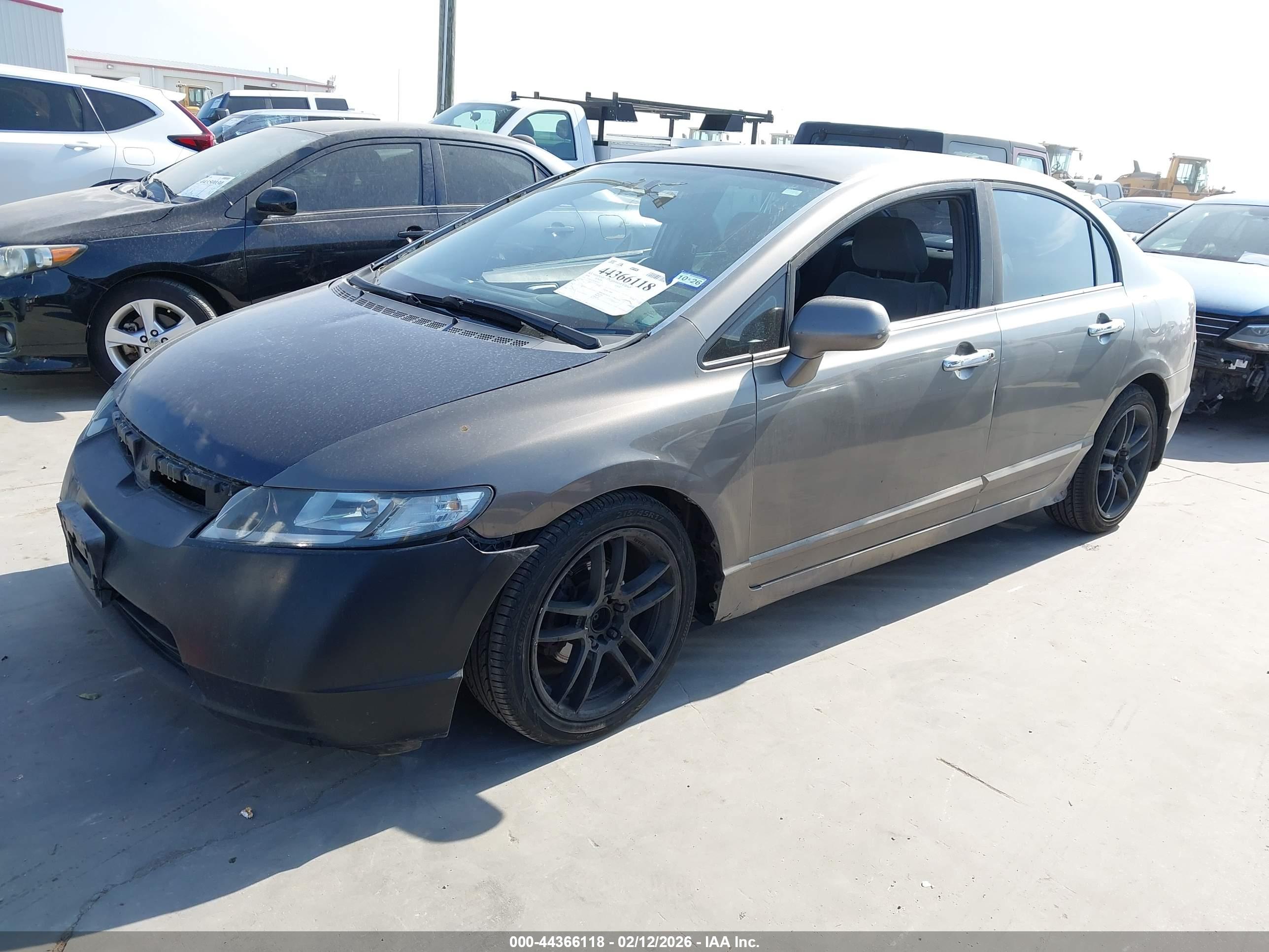 HONDA CIVIC image 2