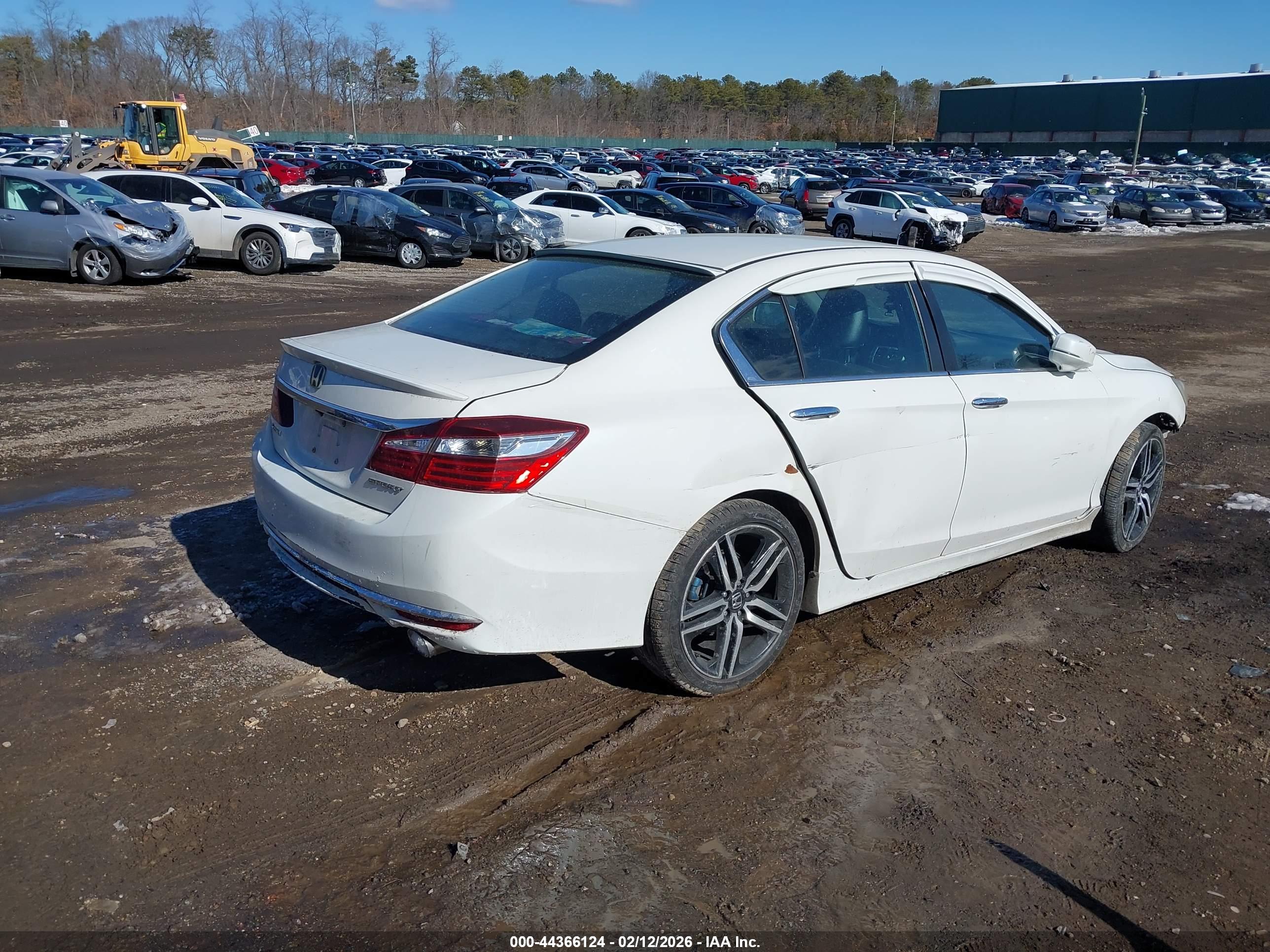 HONDA ACCORD image 4