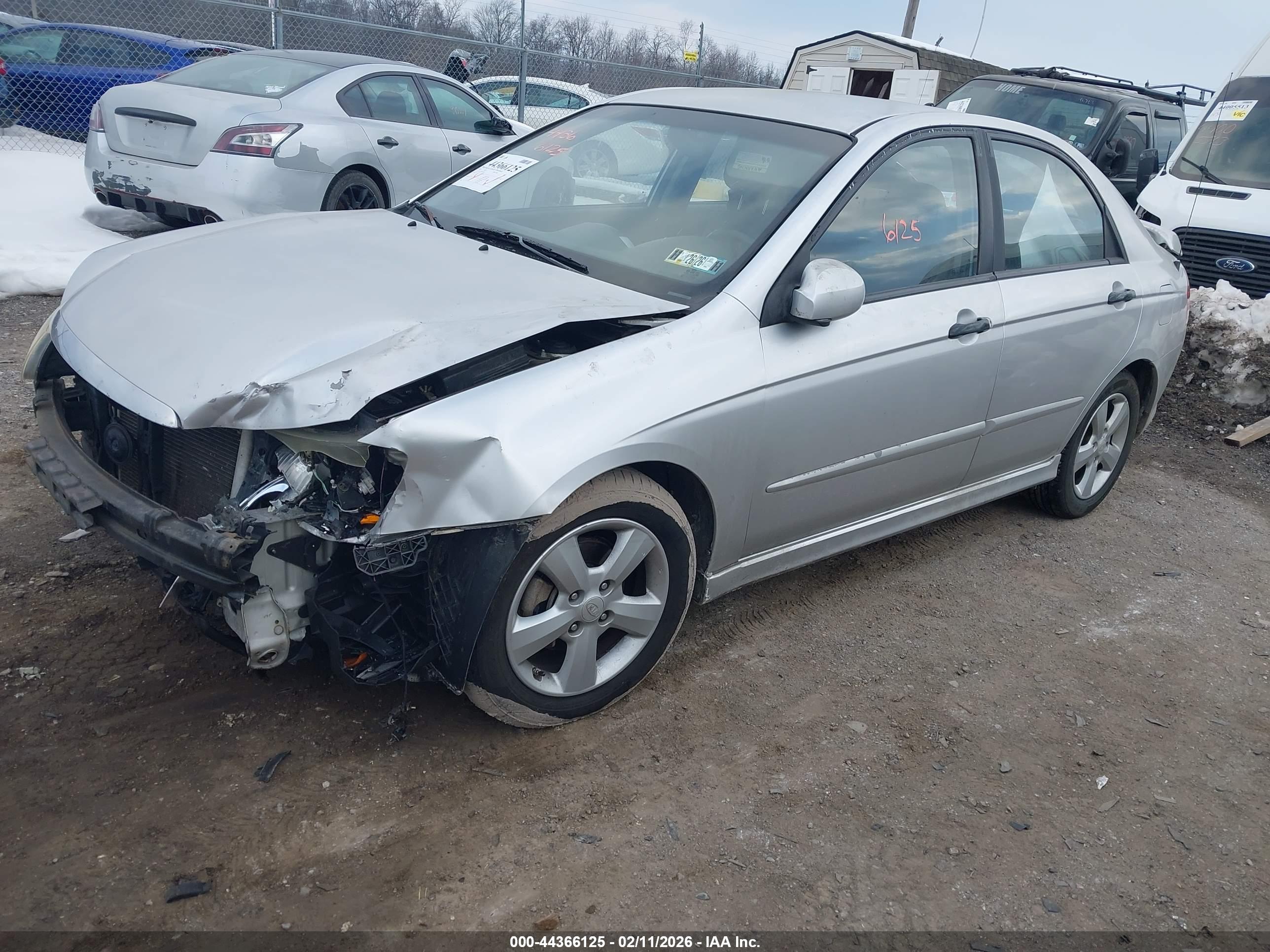 KIA SPECTRA image 2