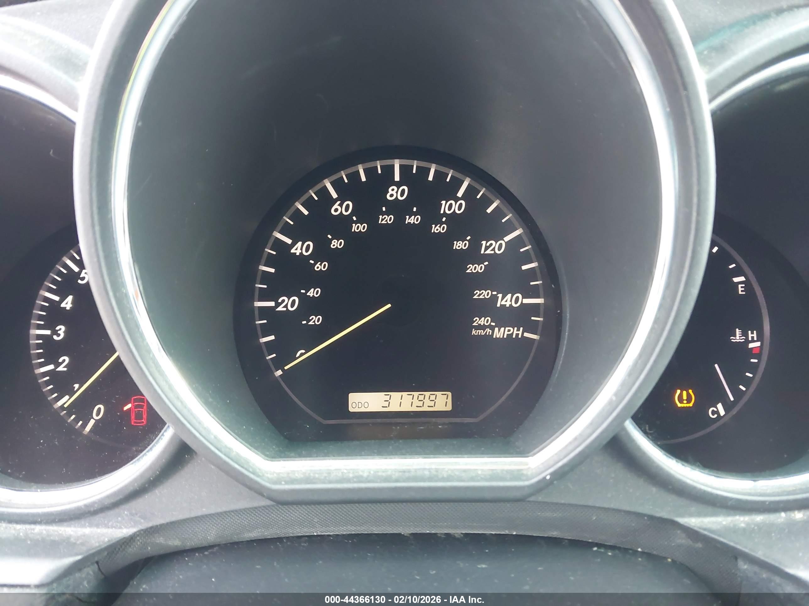 LEXUS RX image 7