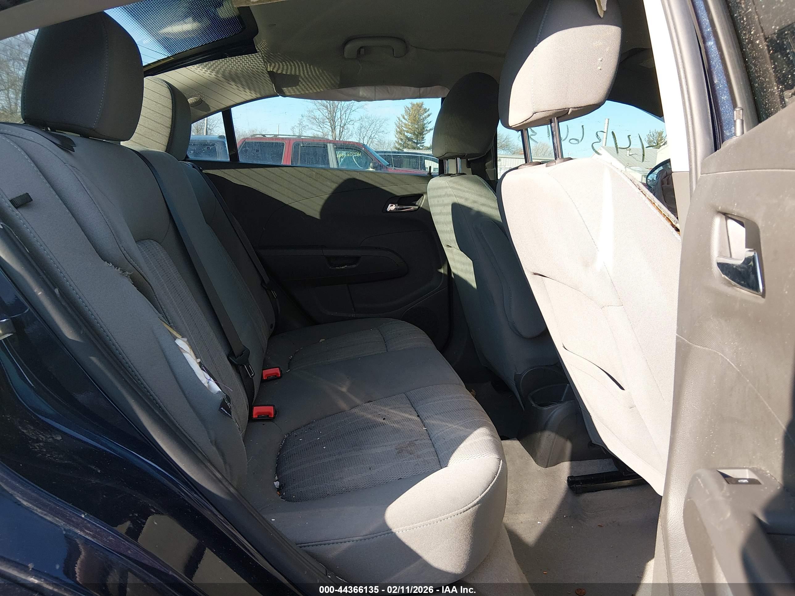 CHEVROLET SONIC image 8