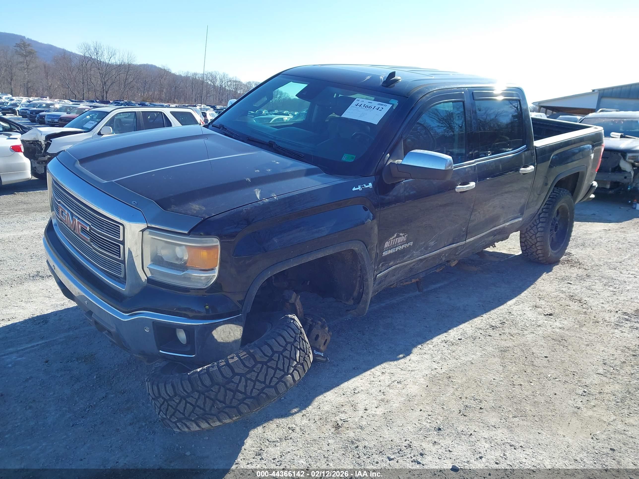 GMC SIERRA image 6
