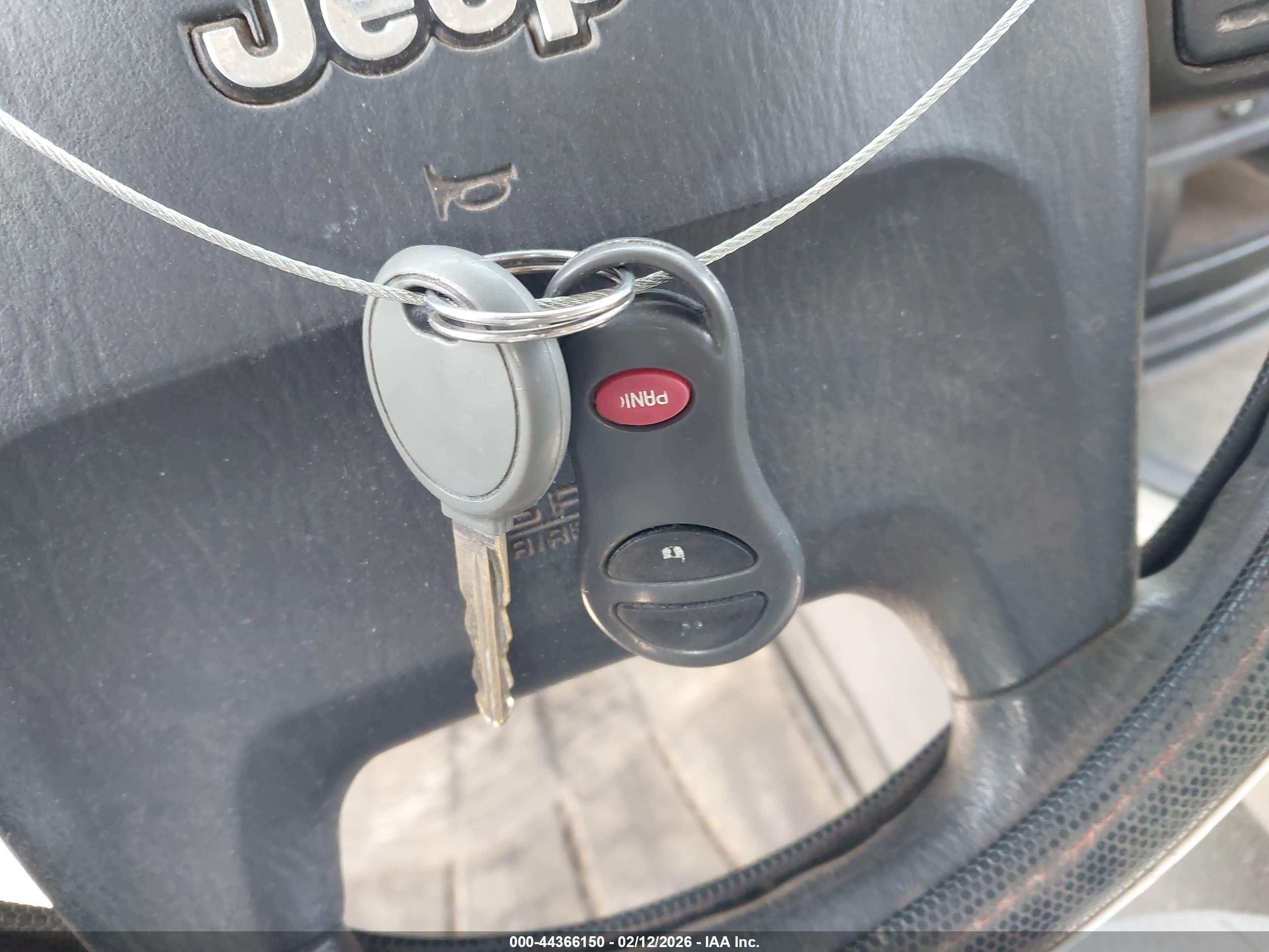 JEEP GRAND image 11