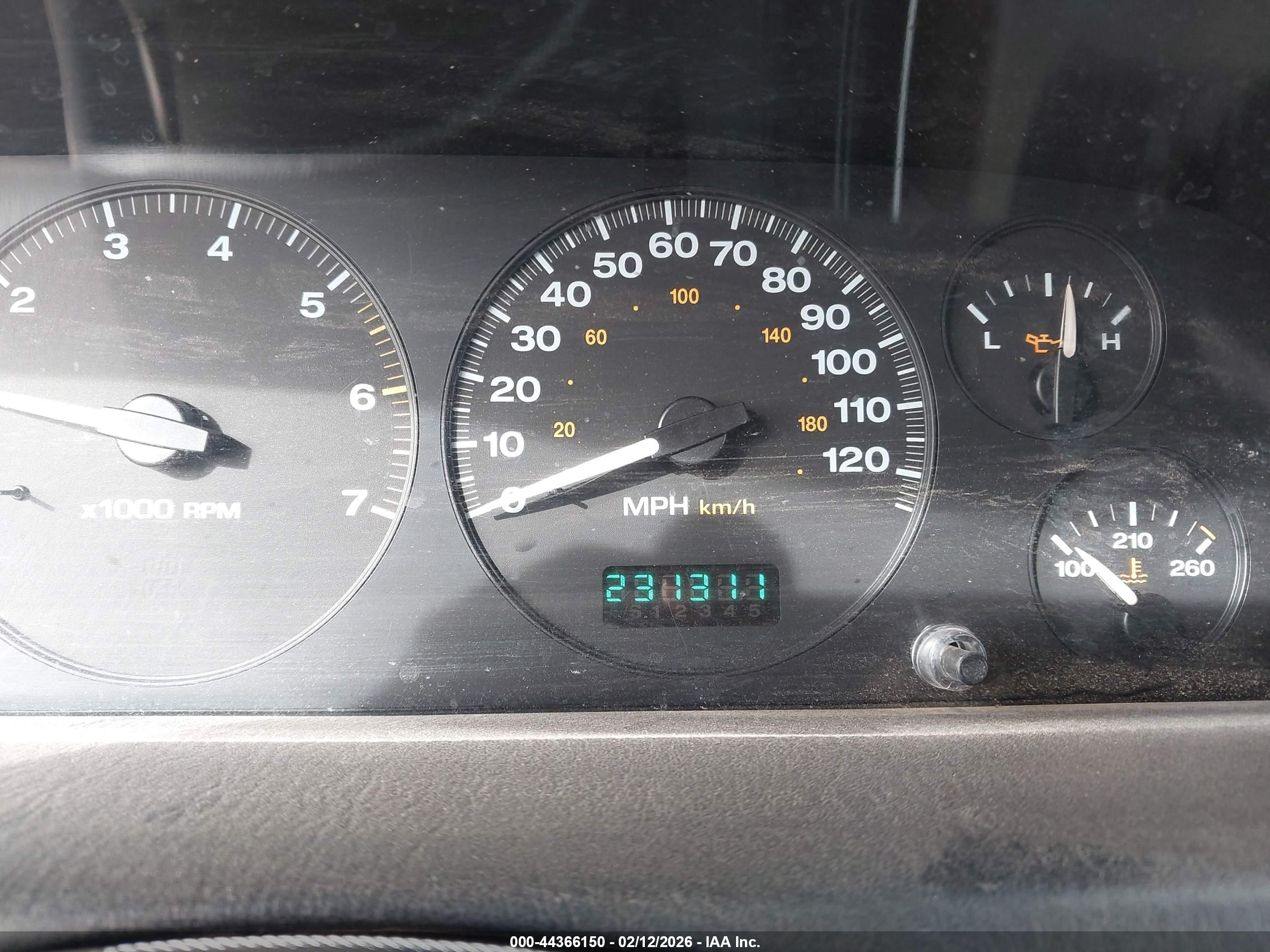 JEEP GRAND image 7