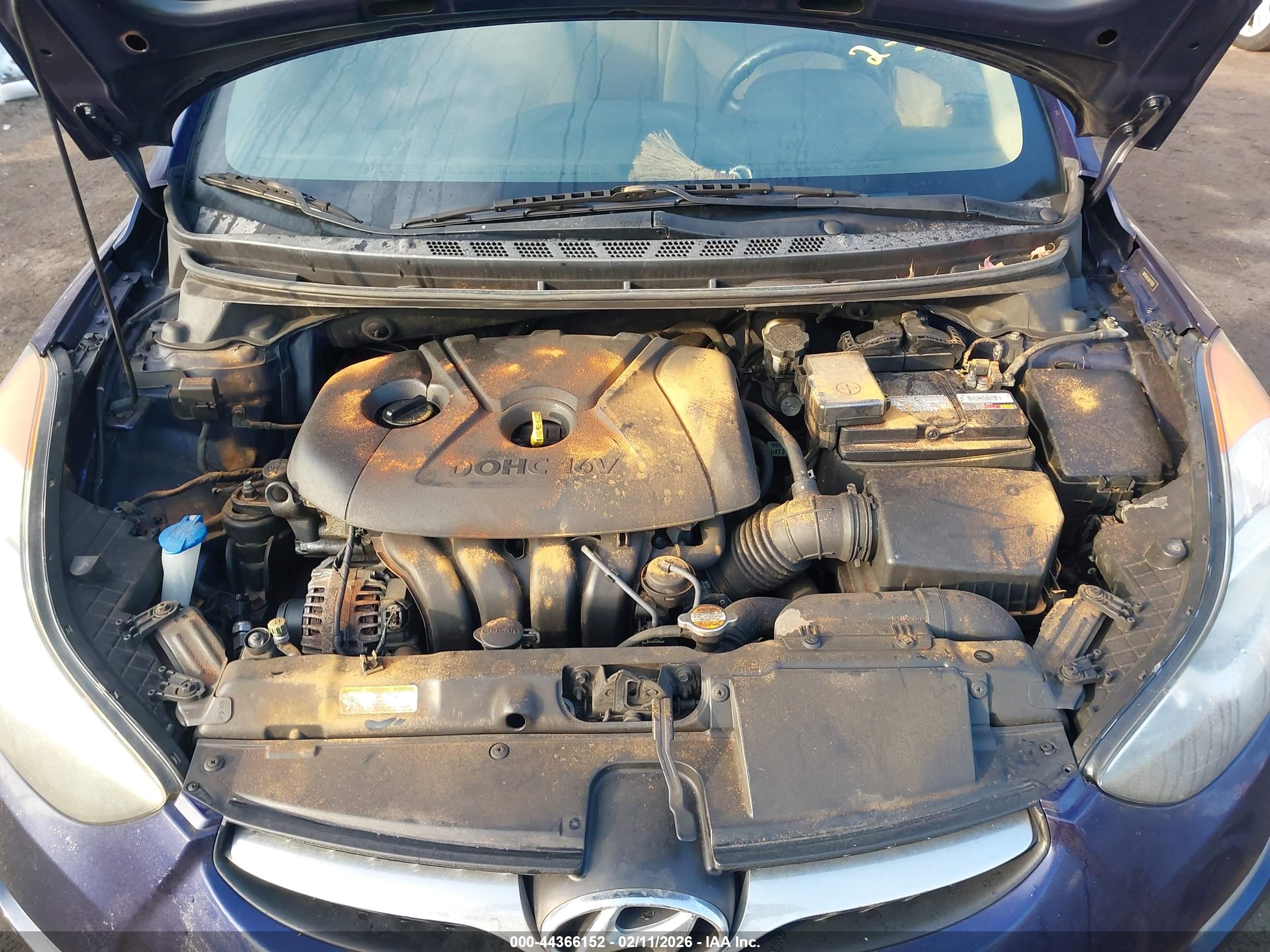 HYUNDAI ELANTRA image 10