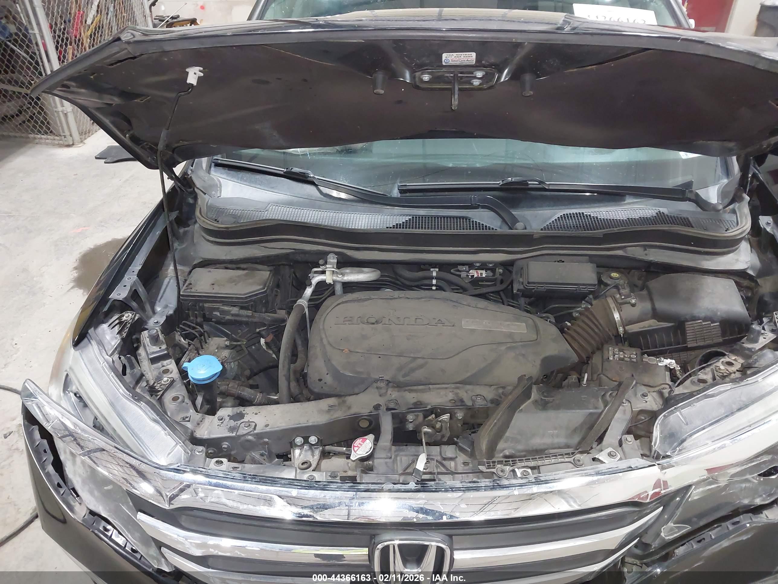 HONDA PILOT image 10