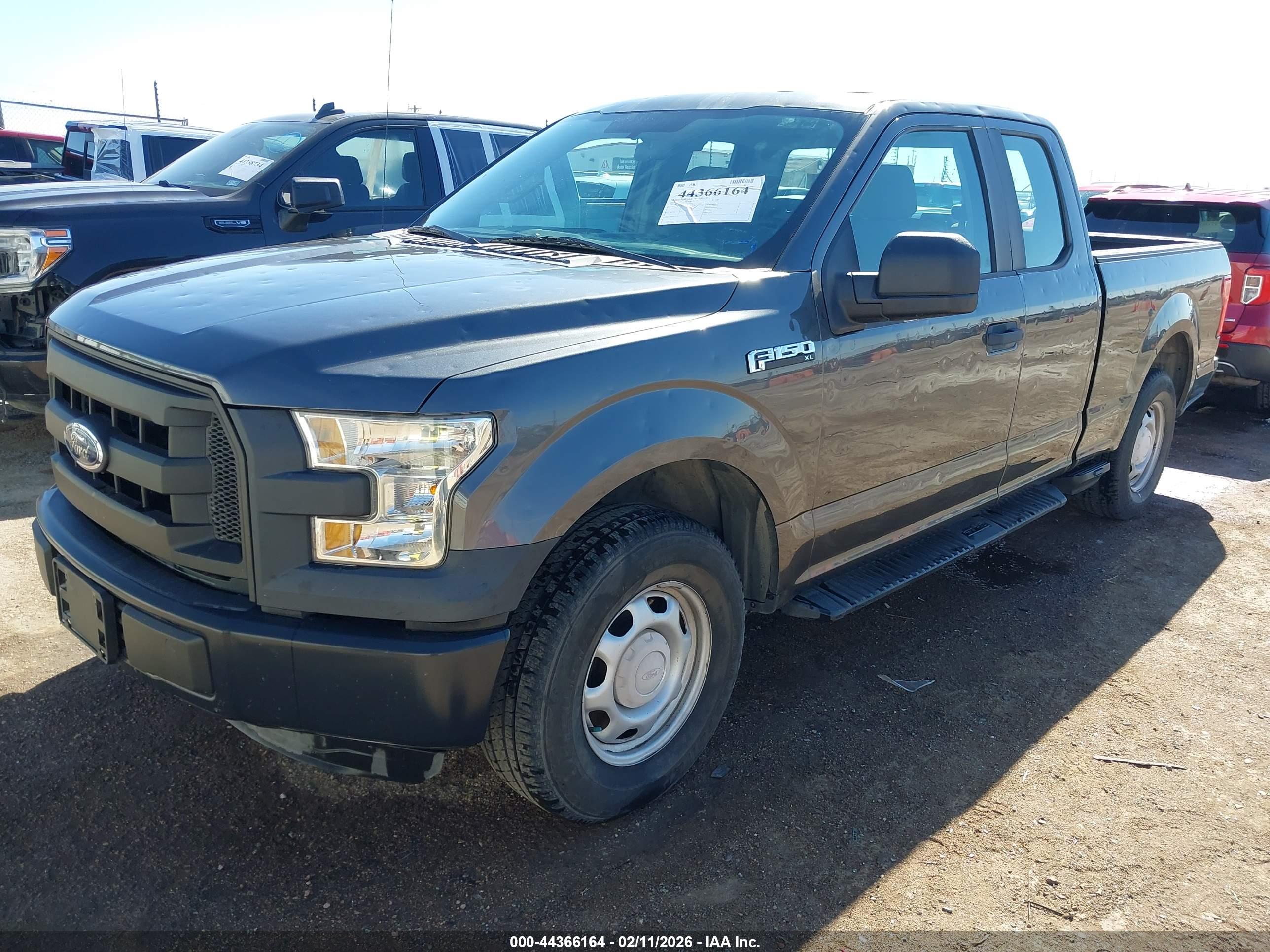 FORD F-150 image 2