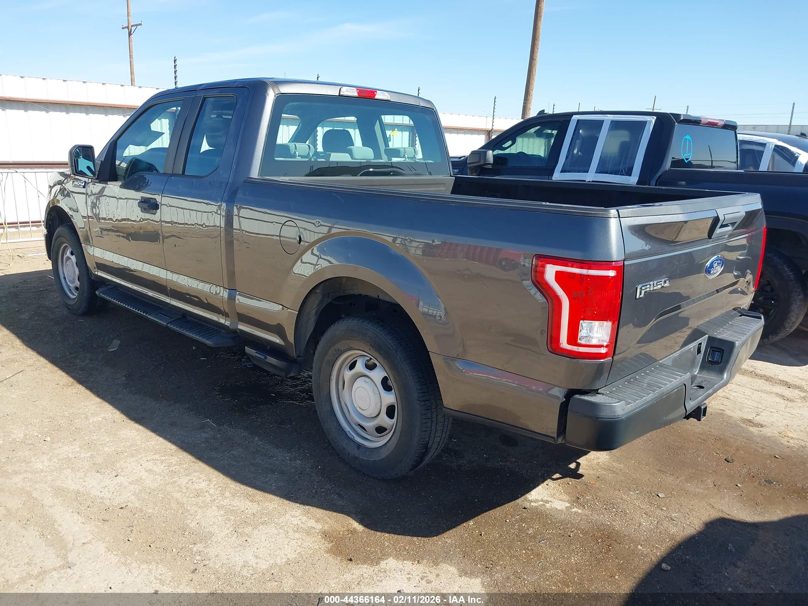 FORD F-150 image 3