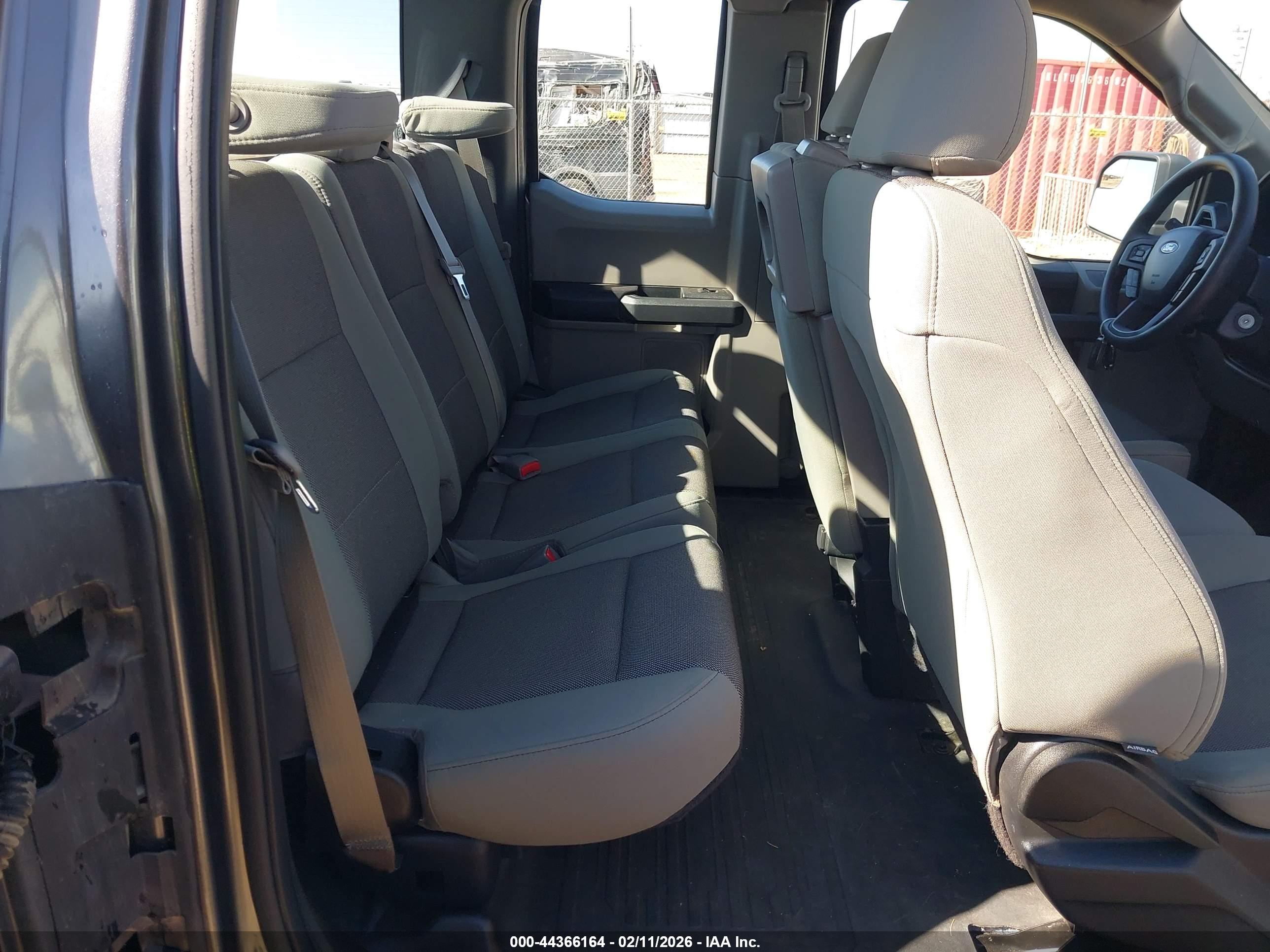 FORD F-150 image 8