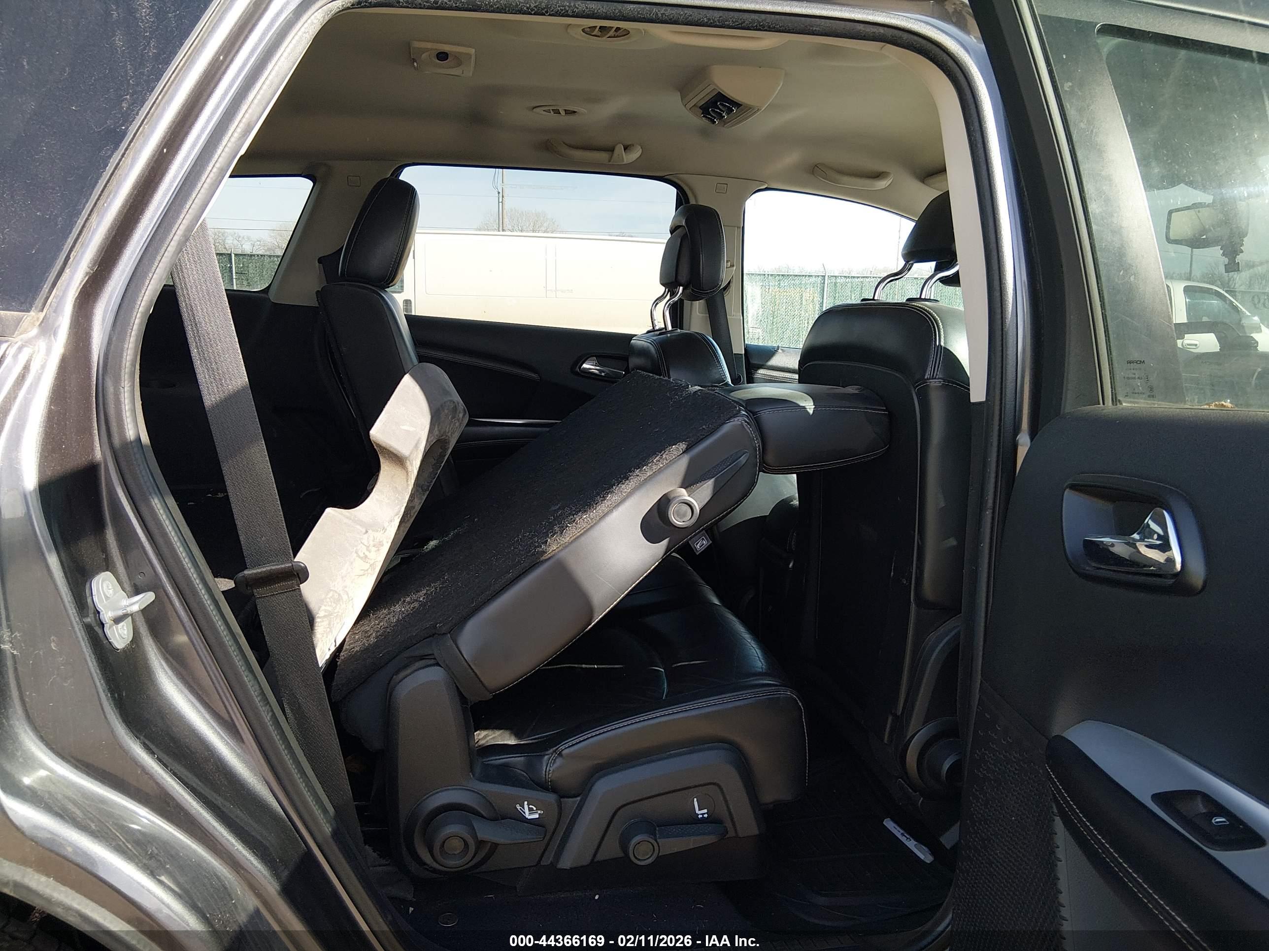 DODGE JOURNEY image 8