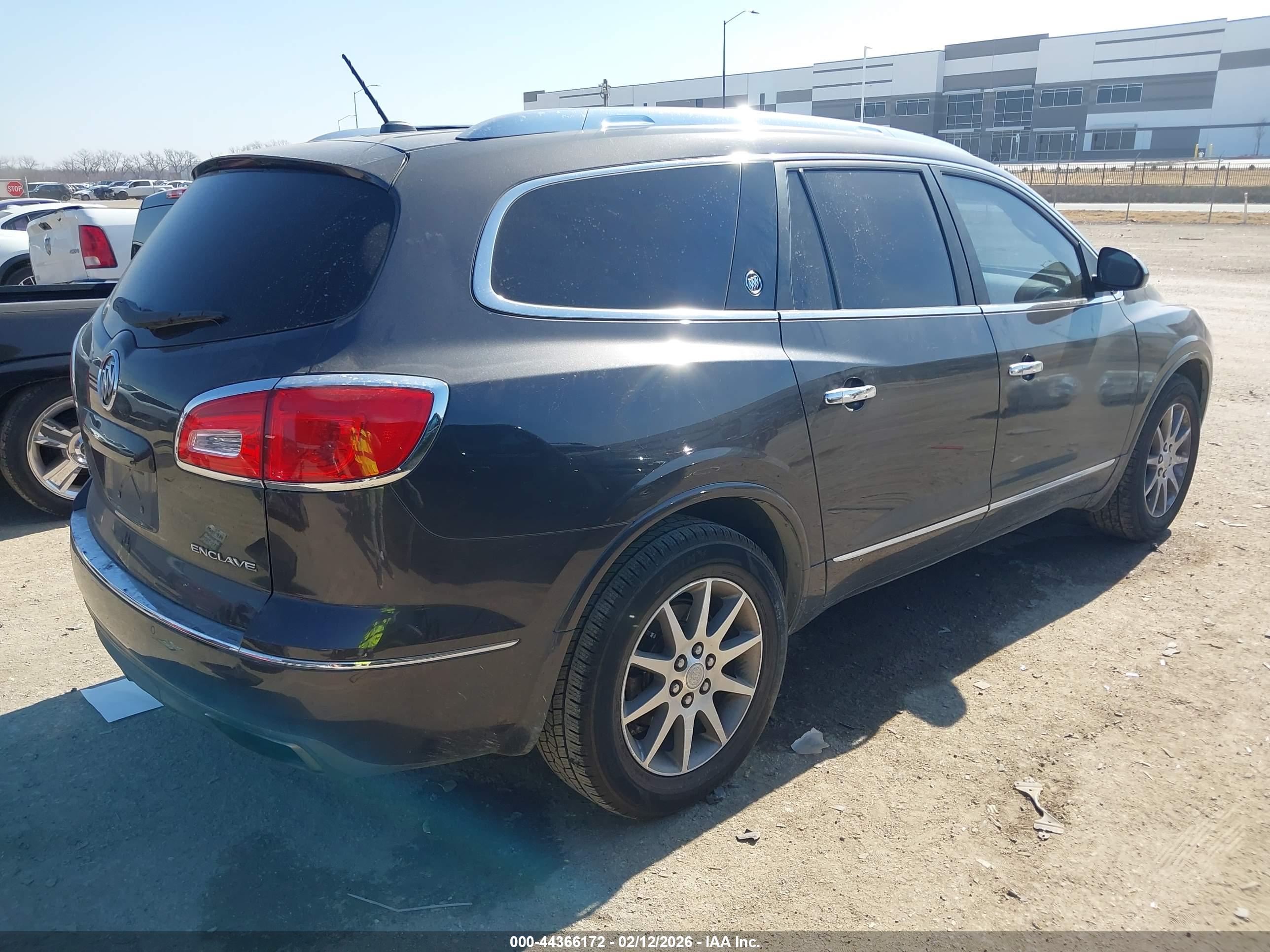 BUICK ENCLAVE image 4