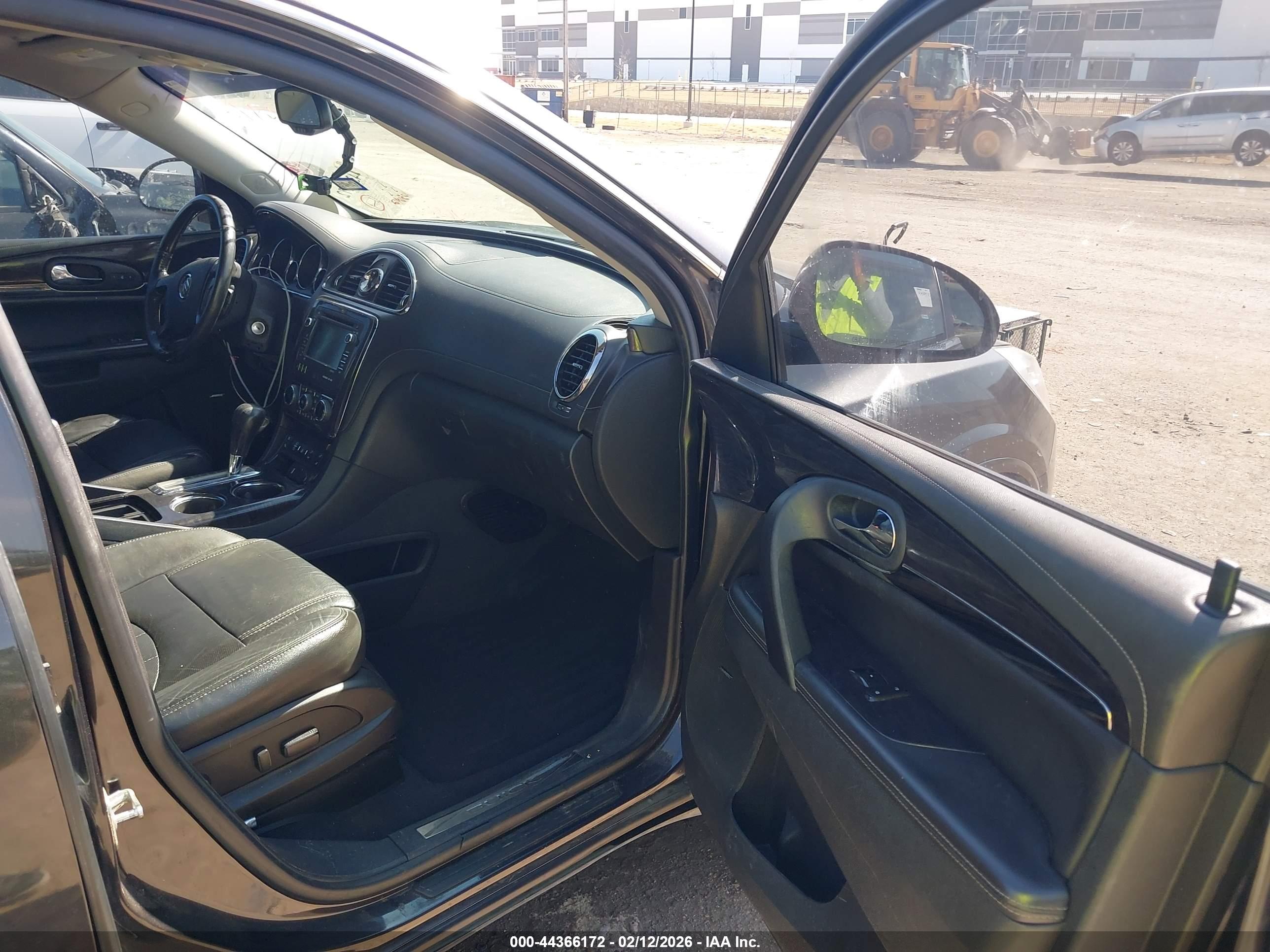 BUICK ENCLAVE image 5