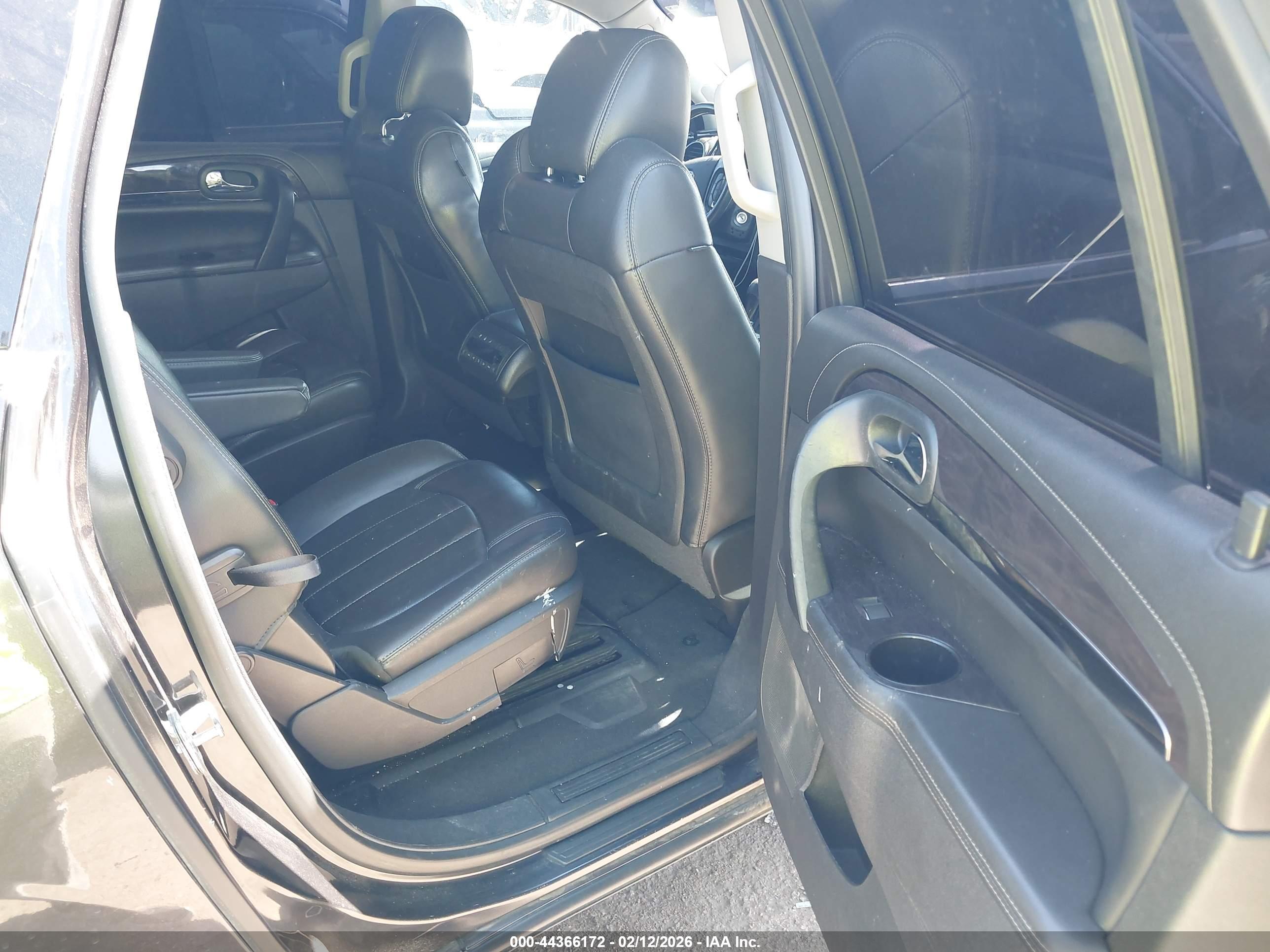 BUICK ENCLAVE image 8