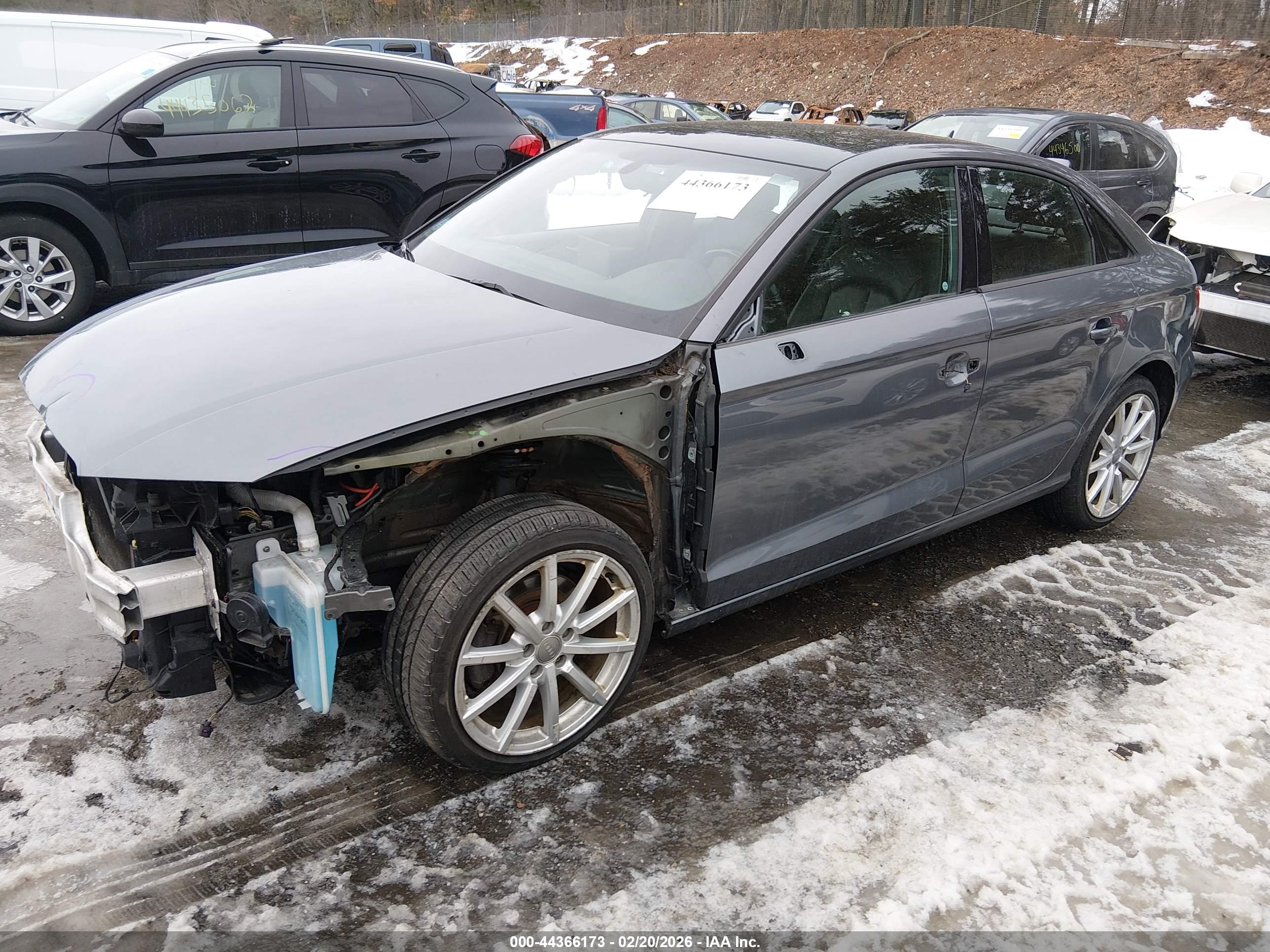 AUDI A3 image 2
