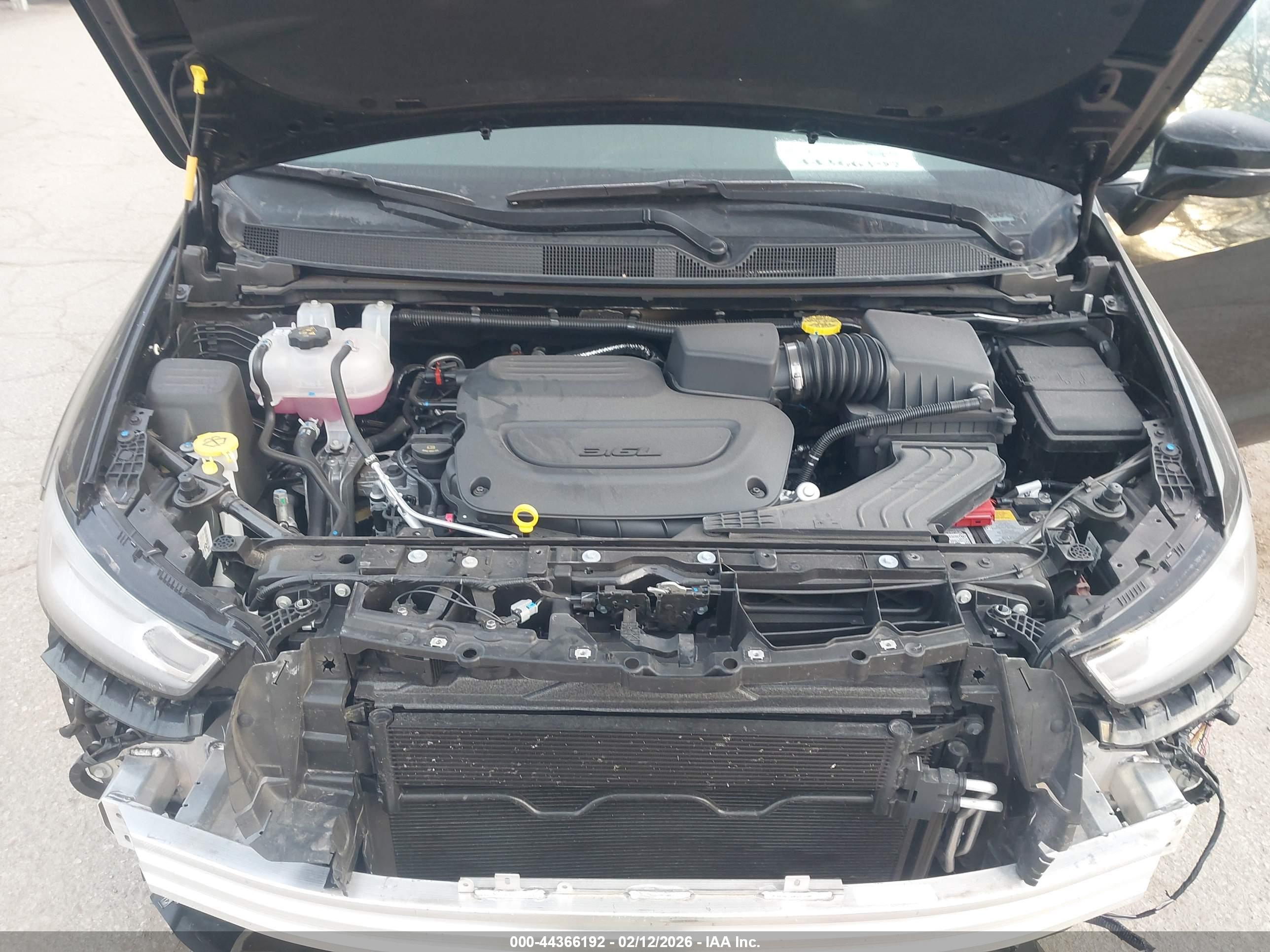 CHRYSLER PACIFICA image 10