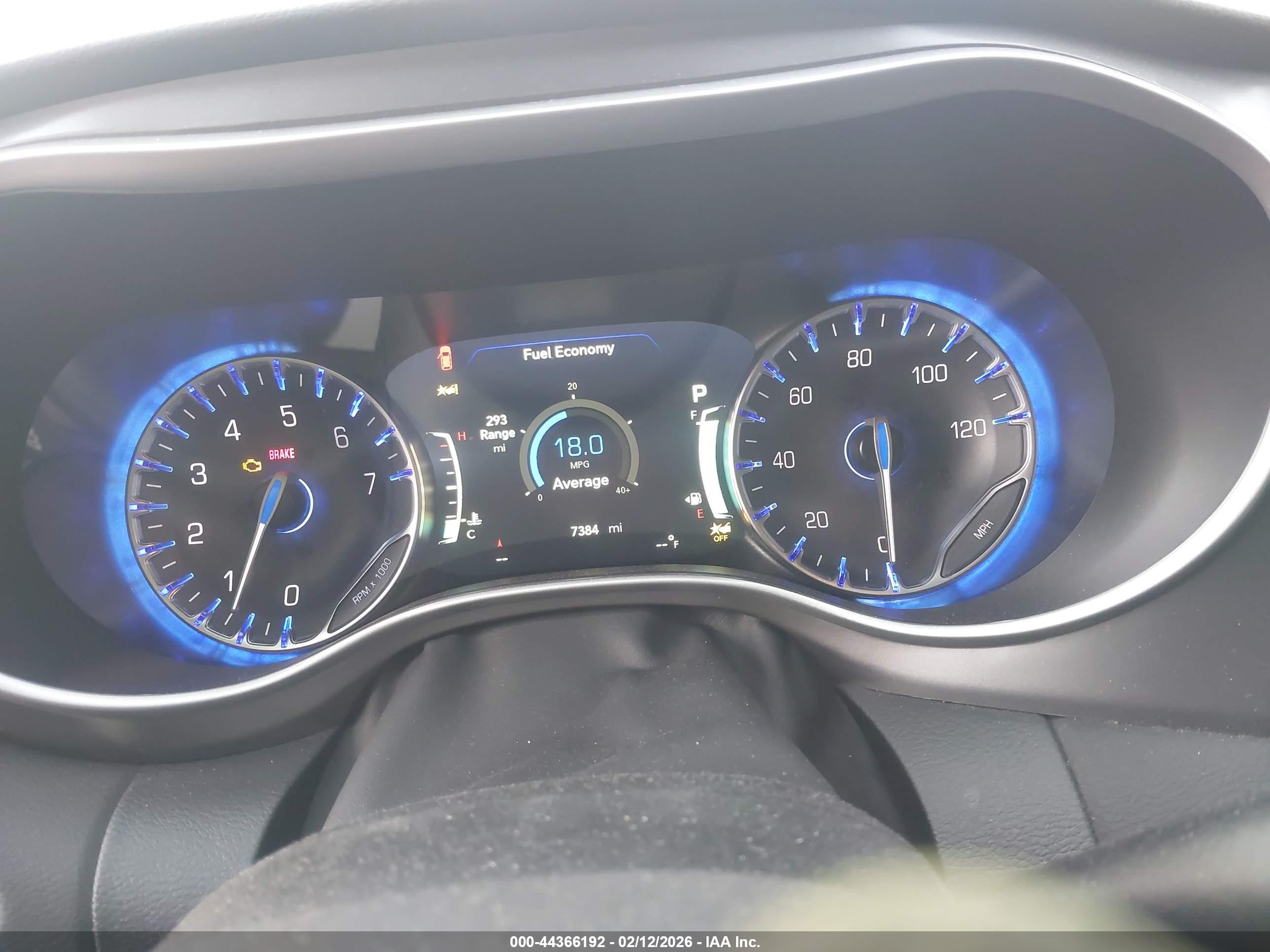 CHRYSLER PACIFICA image 7