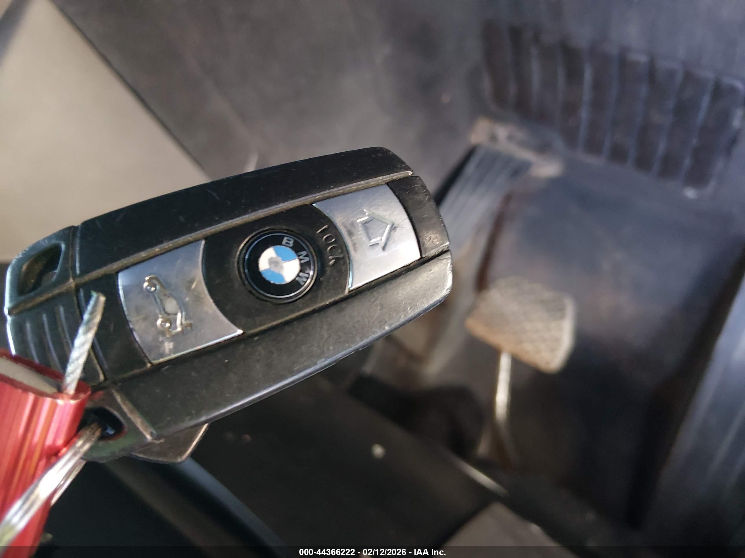 BMW 530XI image 11