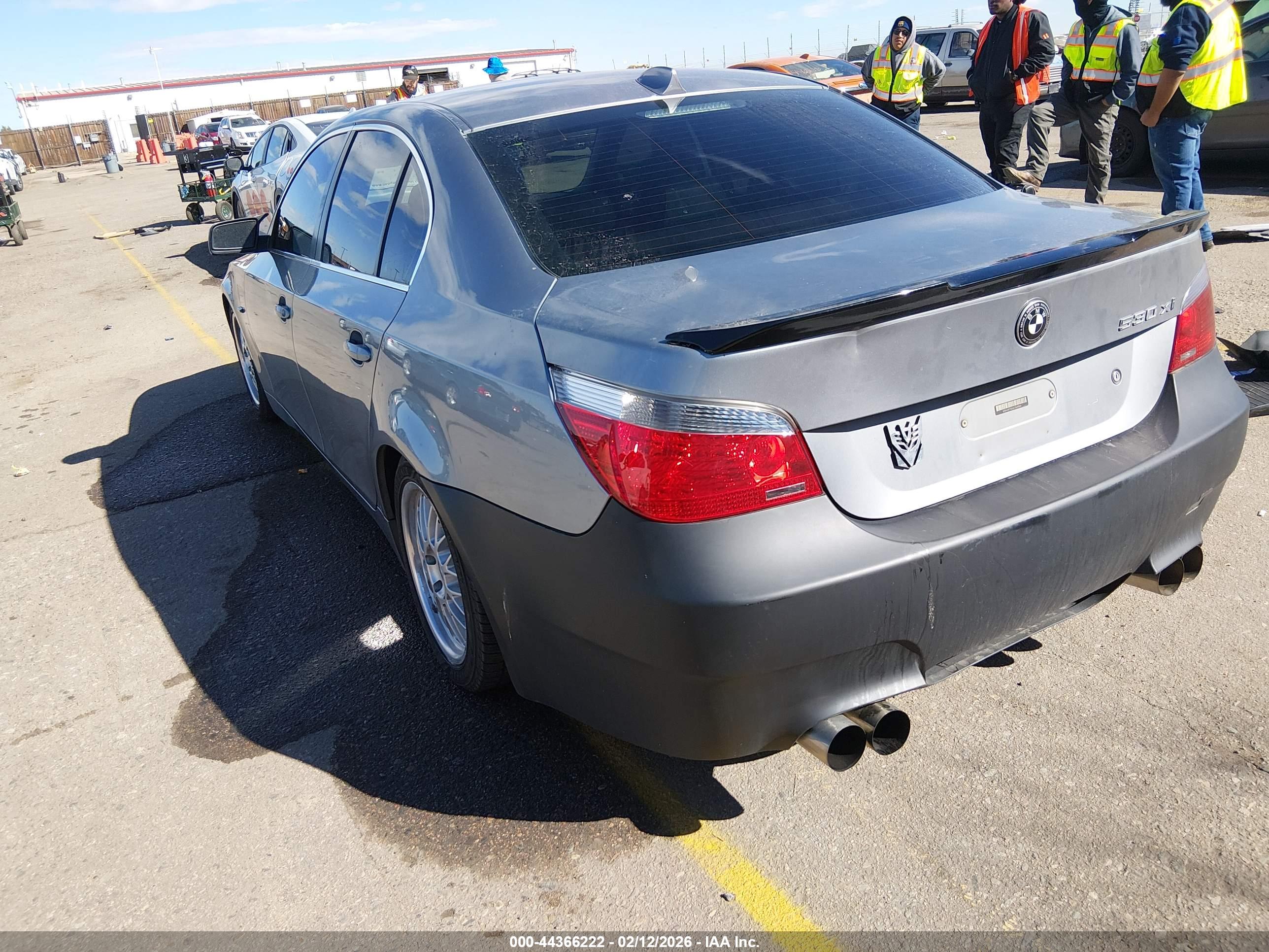 BMW 530XI image 3