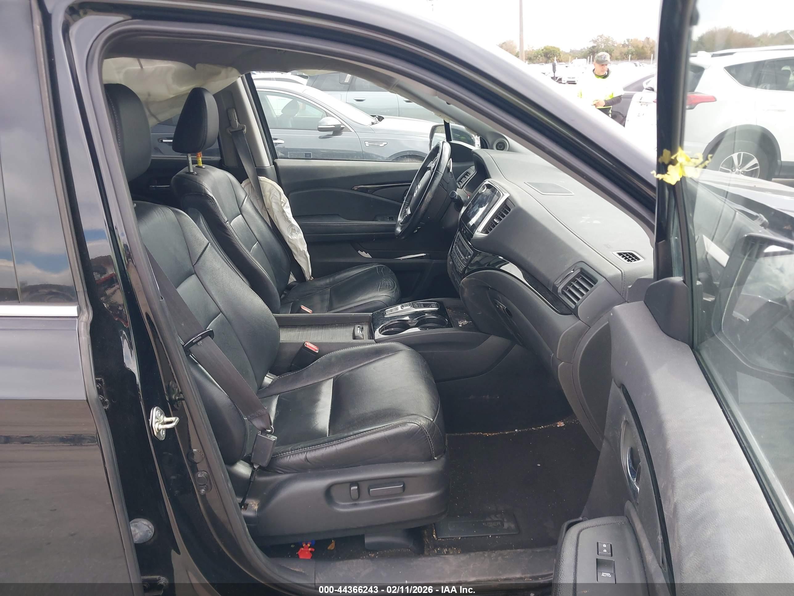 HONDA PILOT image 5