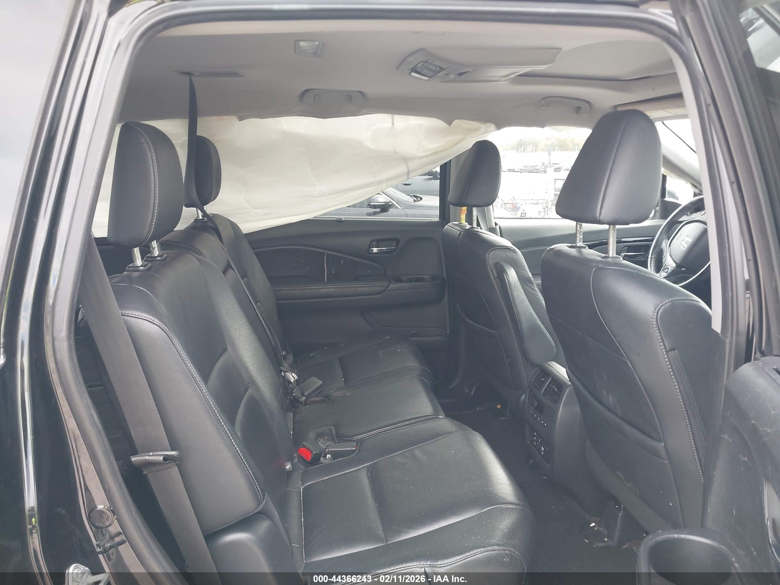 HONDA PILOT image 8
