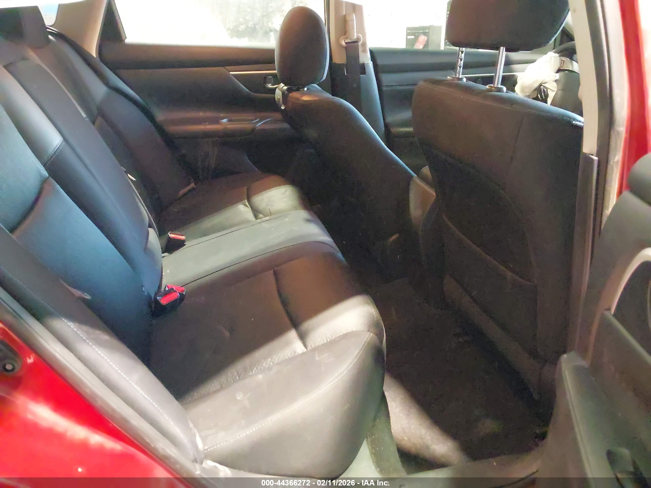 NISSAN ALTIMA image 8